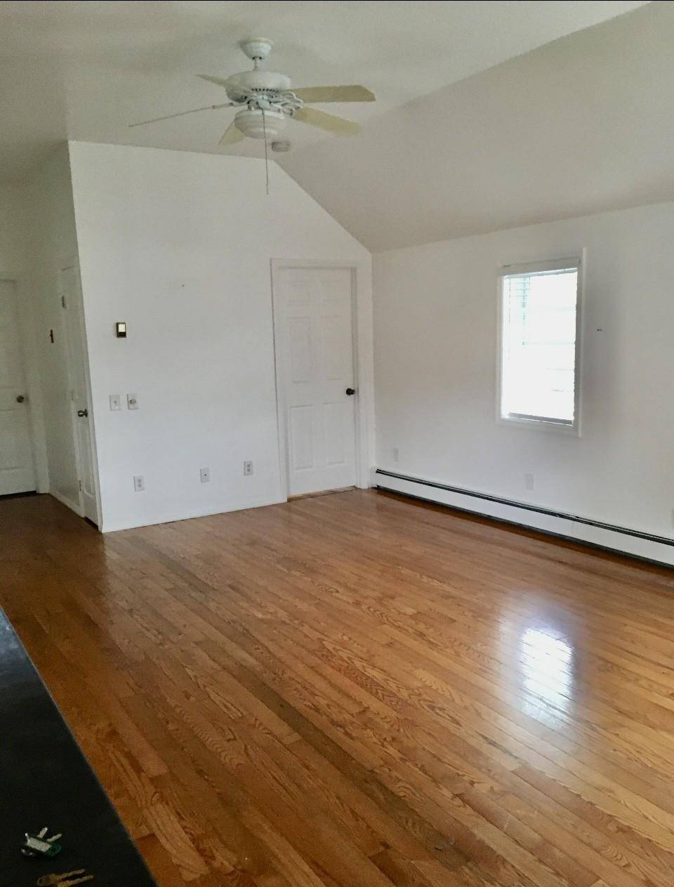 Warwick, NY 10990,13 Spring ST
