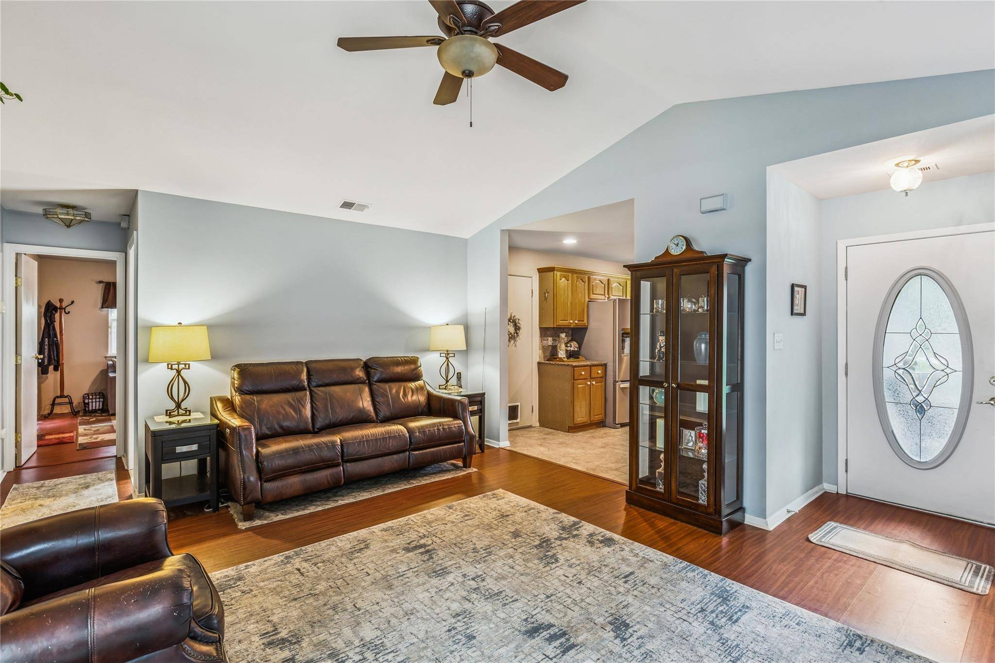Middle Island, NY 11953,11 Westchester CT