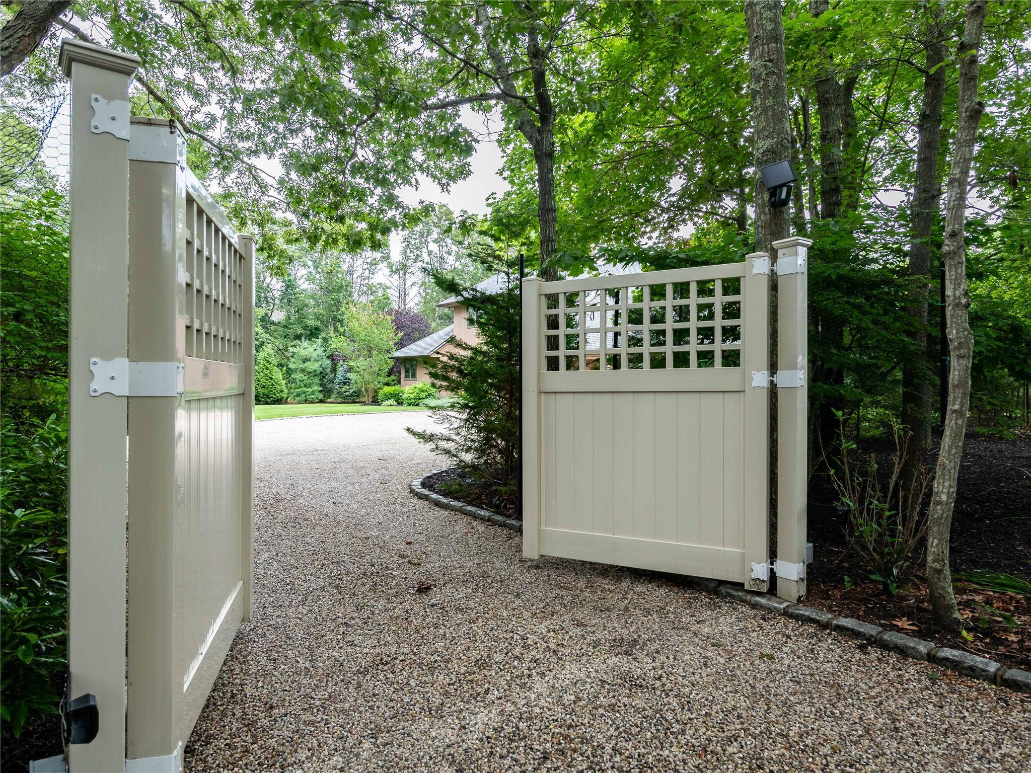 Westhampton, NY 11977,28 Quarter CT