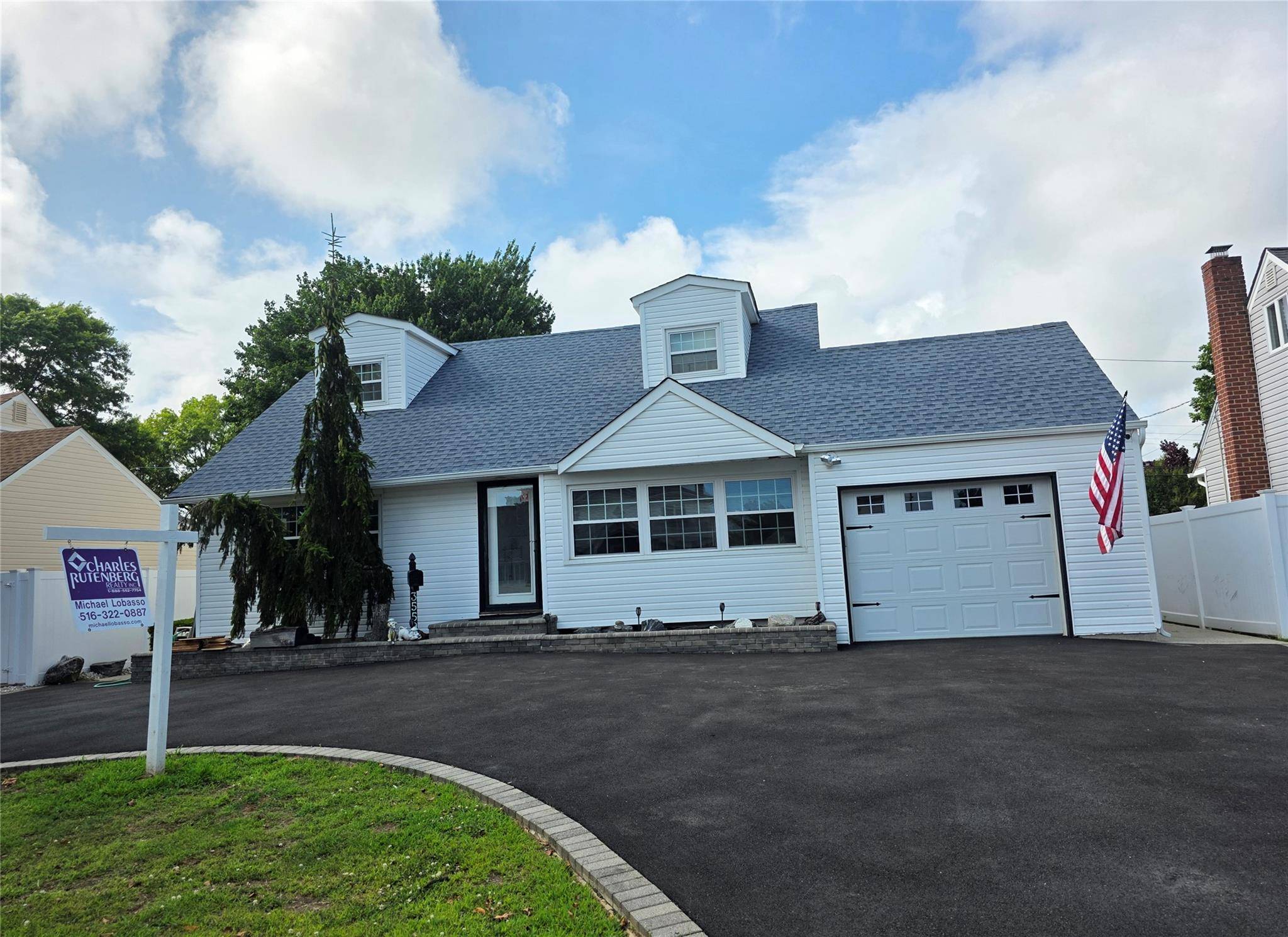 Seaford, NY 11783,3559 Verona PL