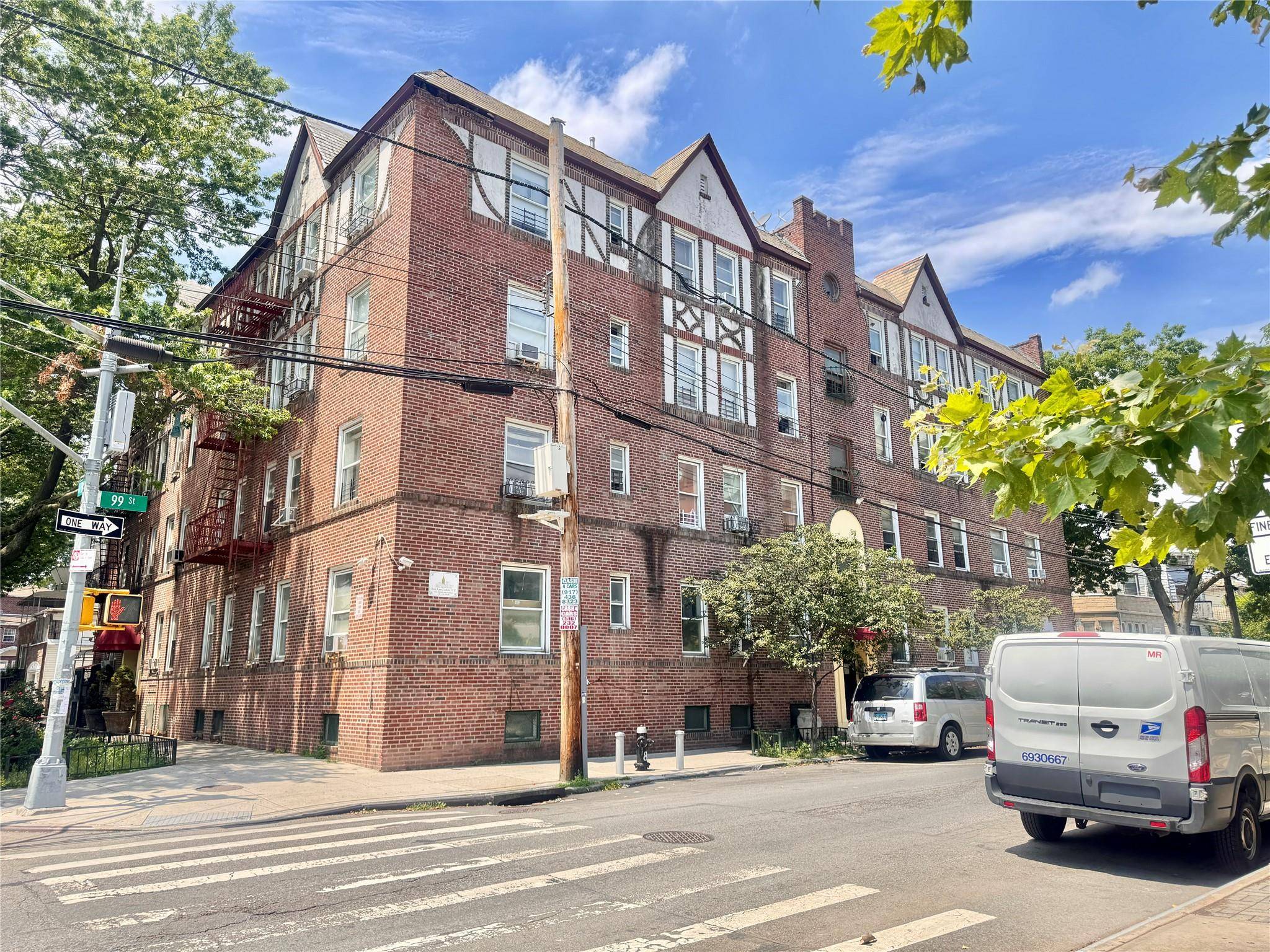 Corona, NY 11368,98-15 34th Ave