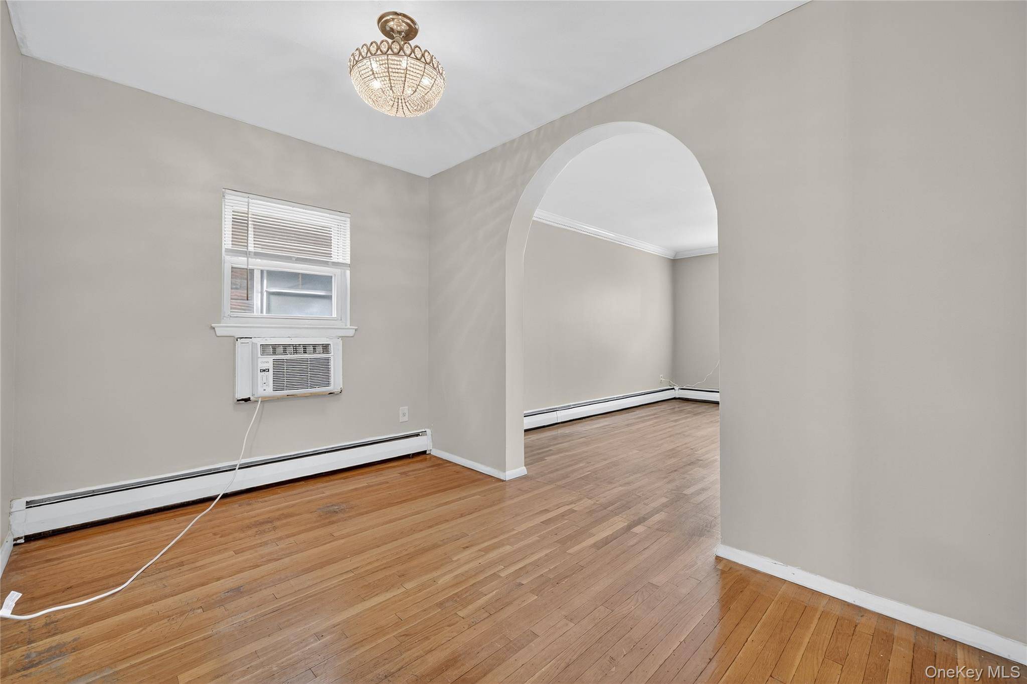 Bronx, NY 10462,2166 Paulding AVE