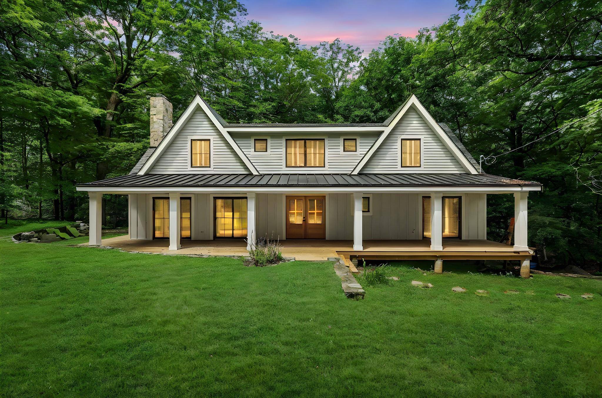 Chappaqua, NY 10514,136 Roaring Brook RD