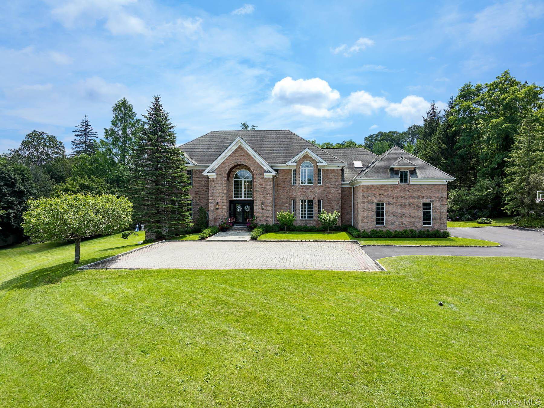 Armonk, NY 10504,839 Mount Kisco RD