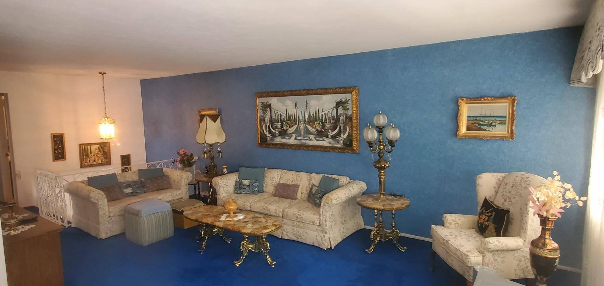 Bayside, NY 11364,5737 228th ST