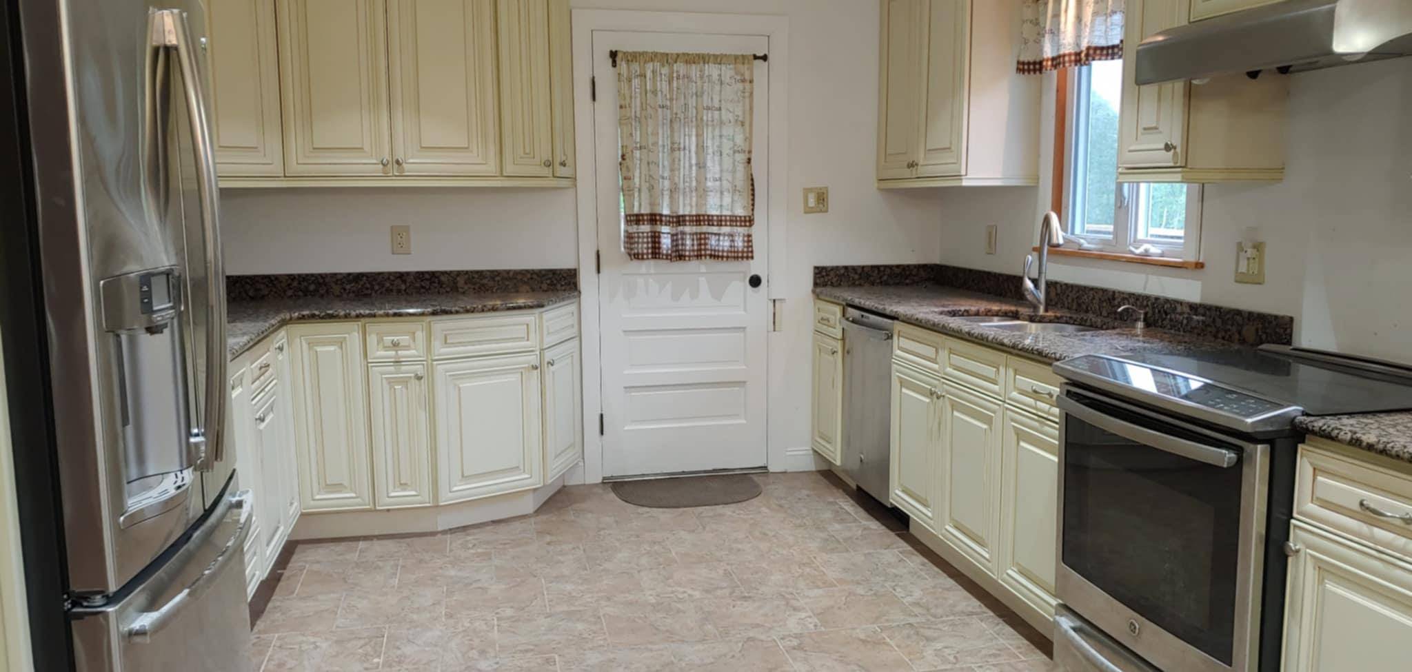 Swan Lake, NY 12783,102 Laird RD