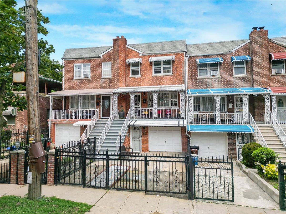 Bronx, NY 10469,1481 Needham AVE