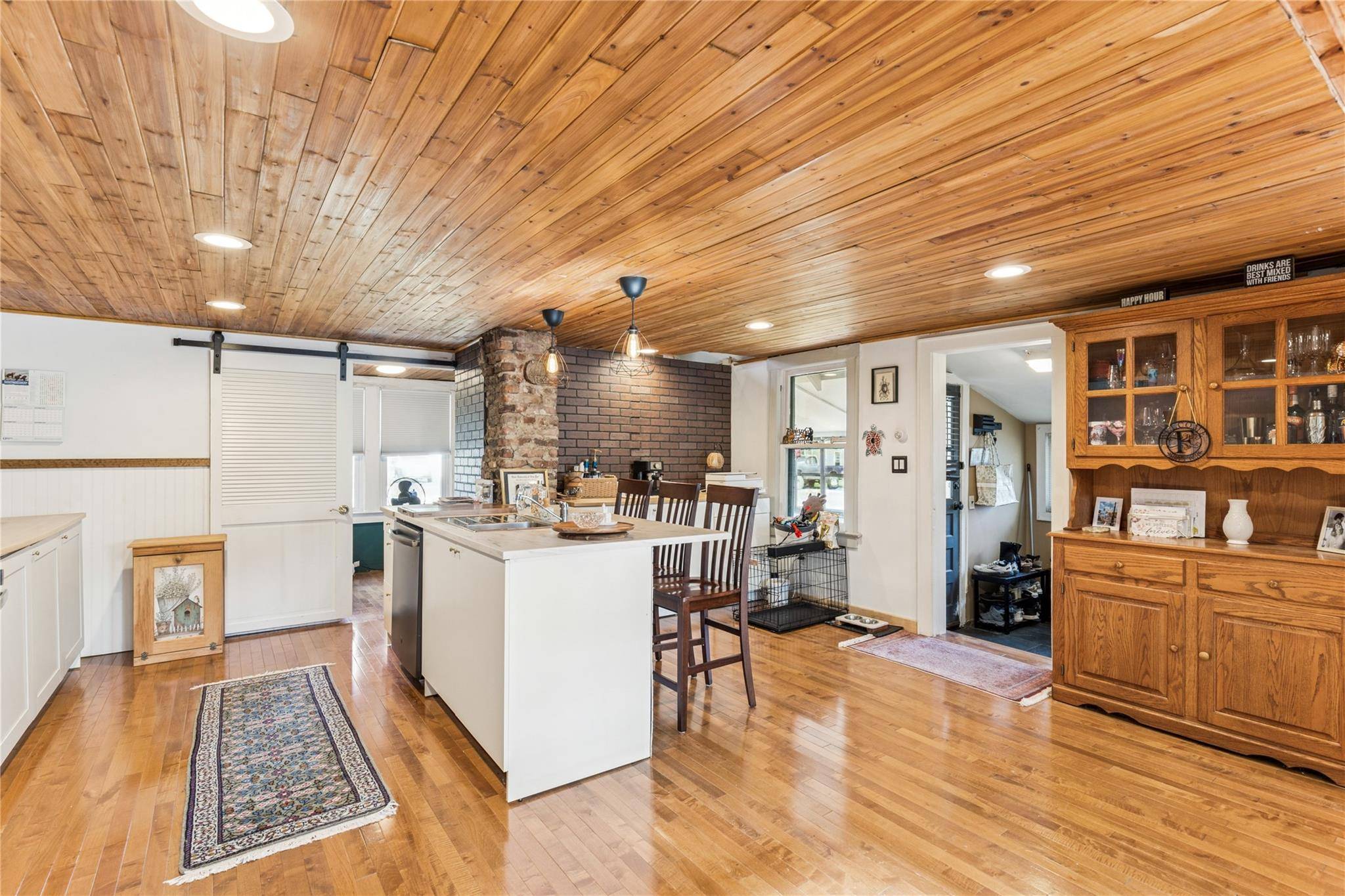 Sayville, NY 11782,88 Cliff AVE