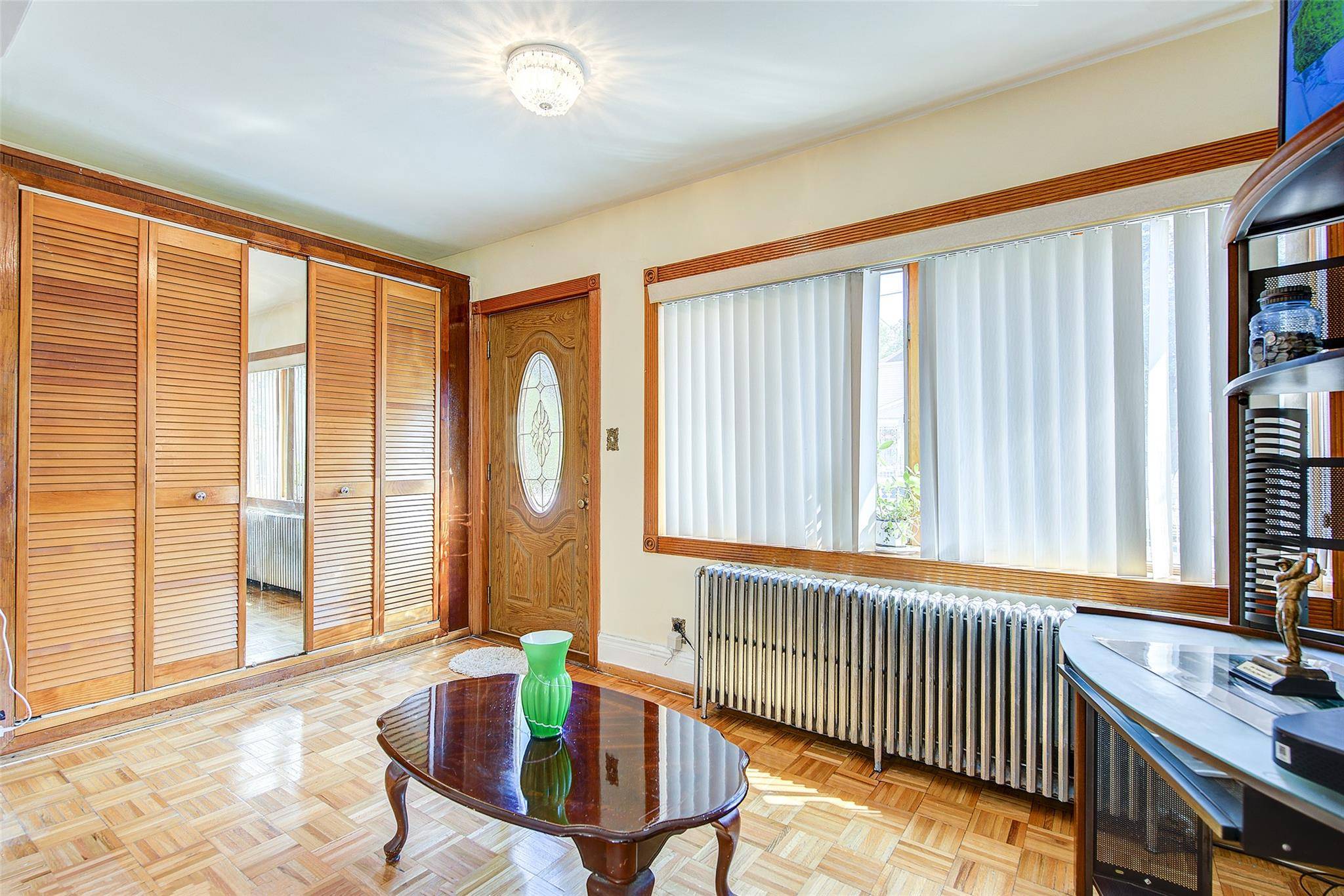 Queens Village, NY 11427,89-16 214 ST