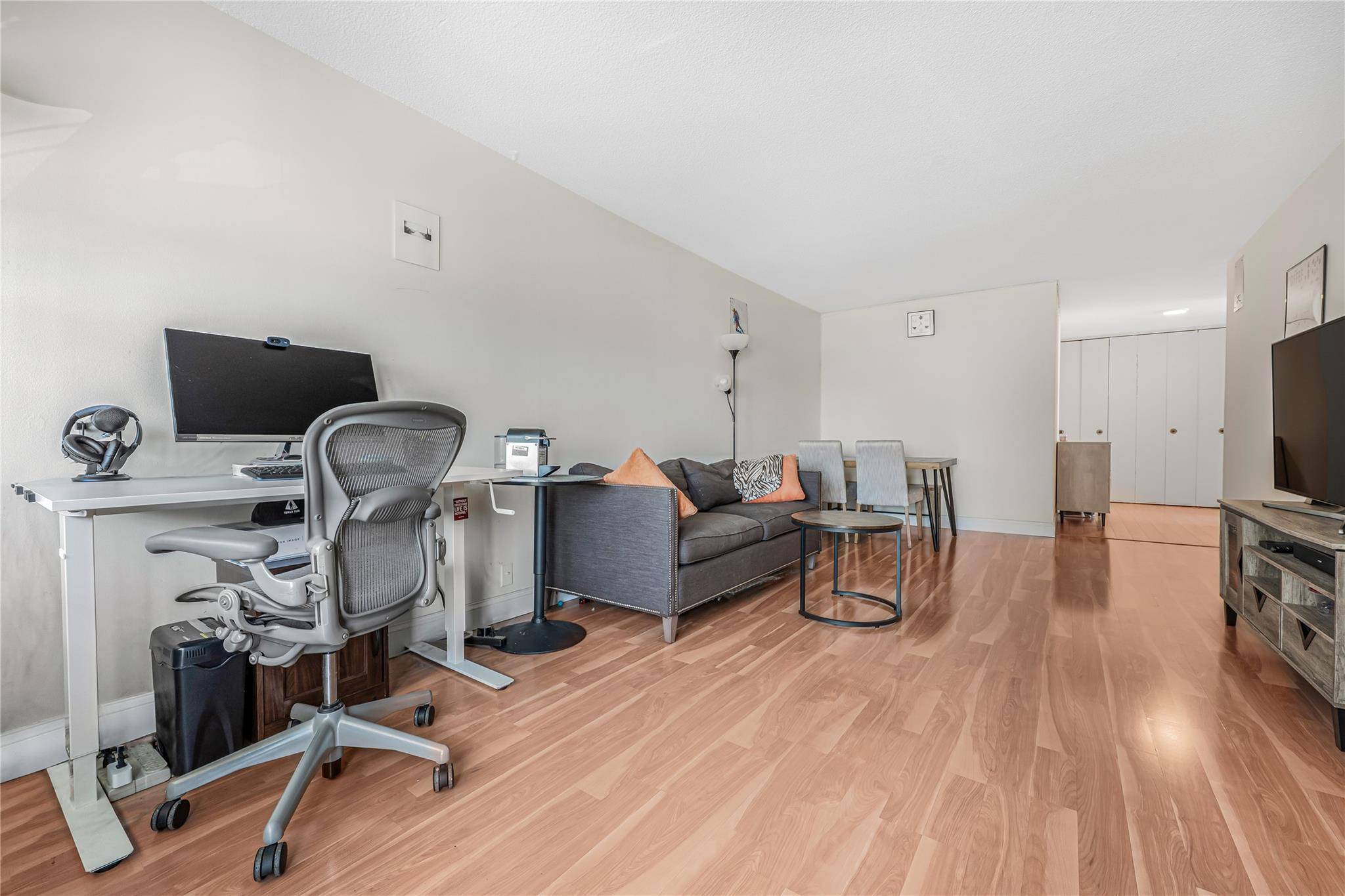 Forest Hills, NY 11375,118-17 Union TPKE #10L