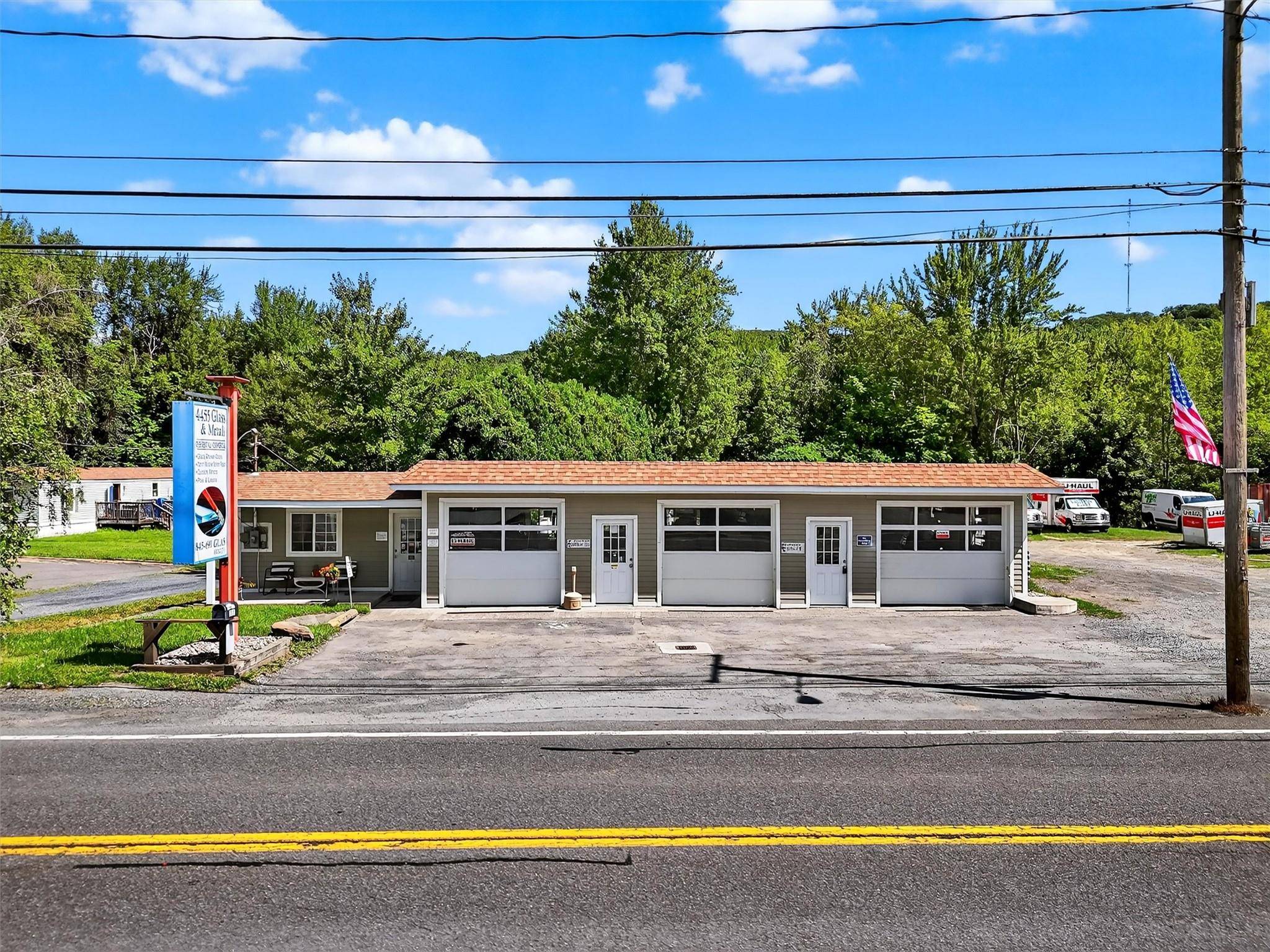 Highland, NY 12528,557 Route 44-55