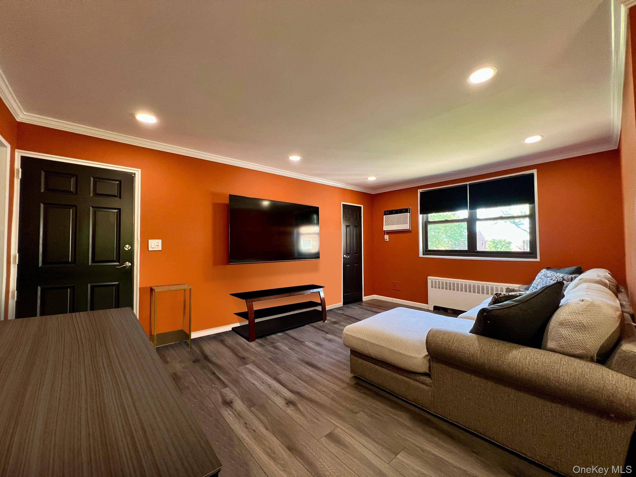 Whitestone, NY 11357,17-72 166 ST #UPPER