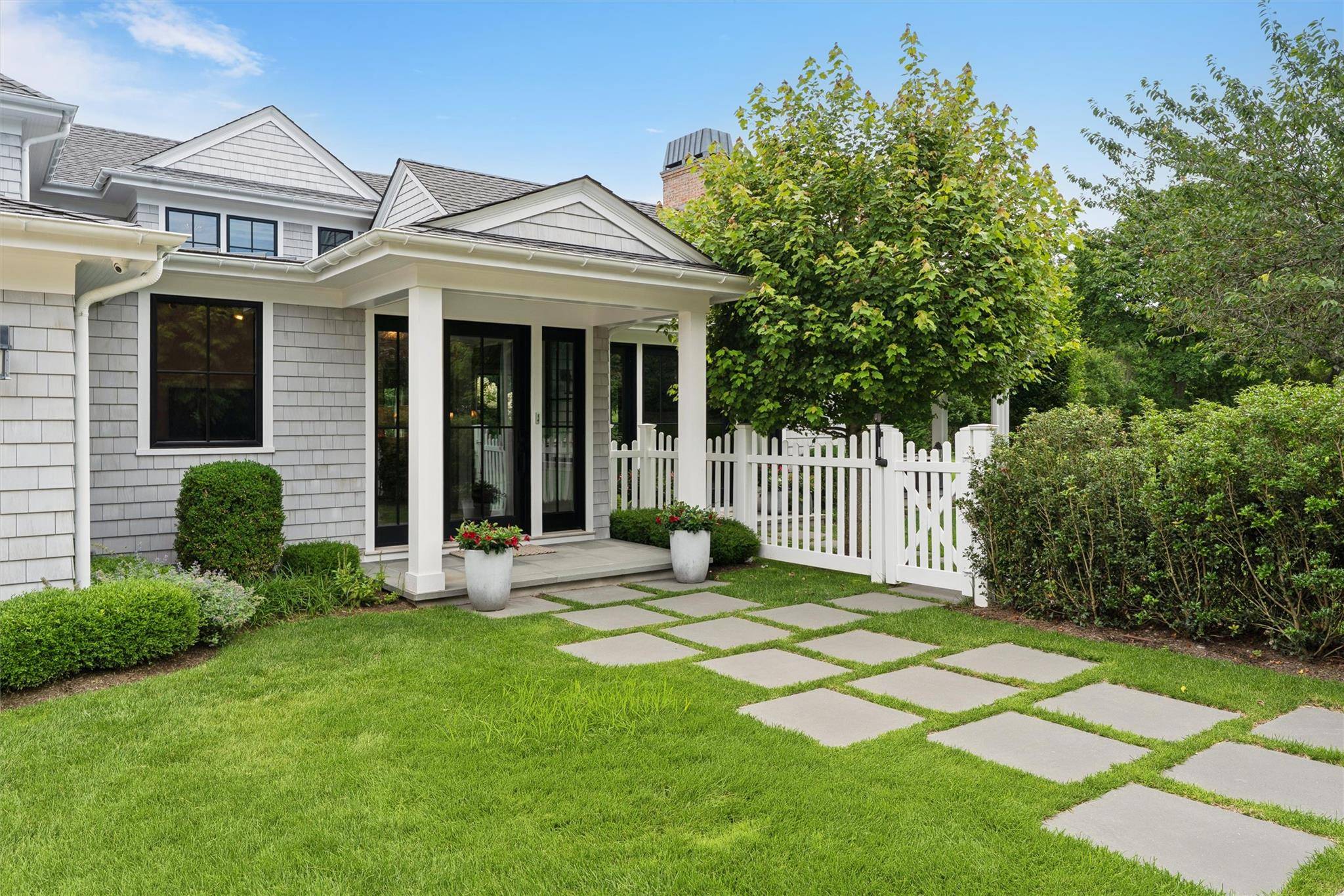 Westhampton Beach, NY 11978,17 Griffing AVE
