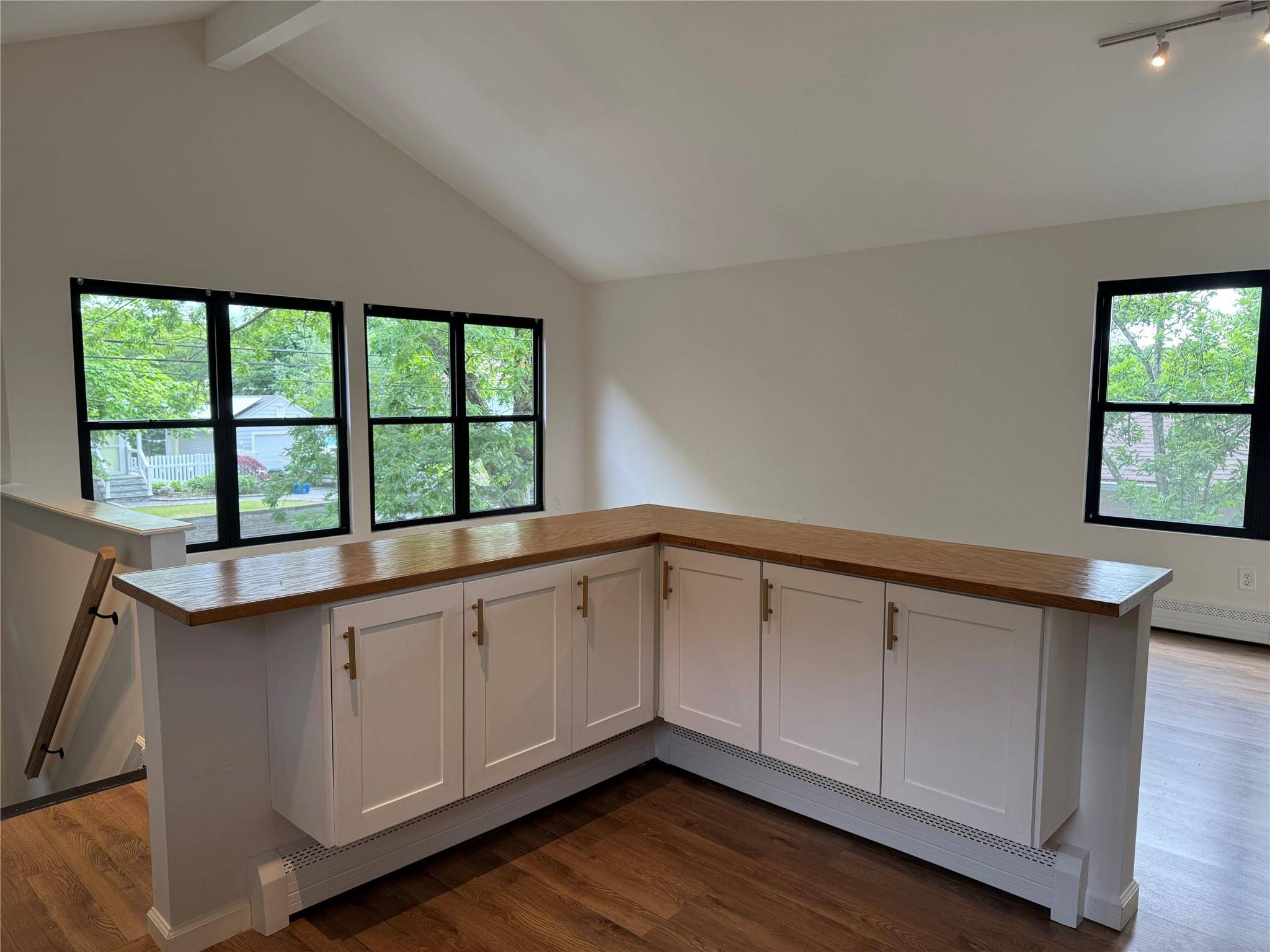Sound Beach, NY 11789,31 Whitestone RD