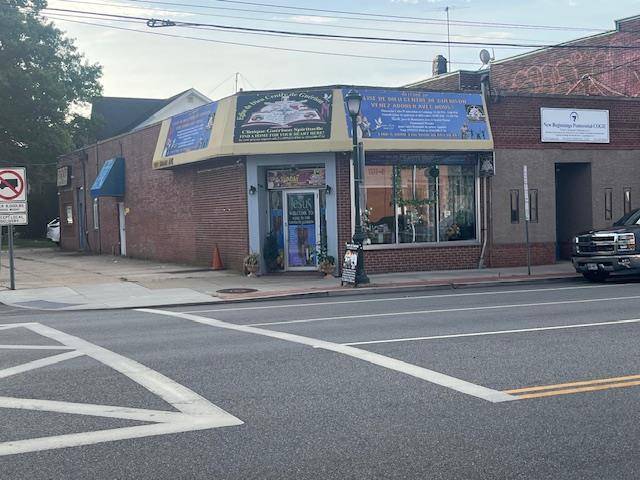 Baldwin, NY 11510,1951 GRAND AVE