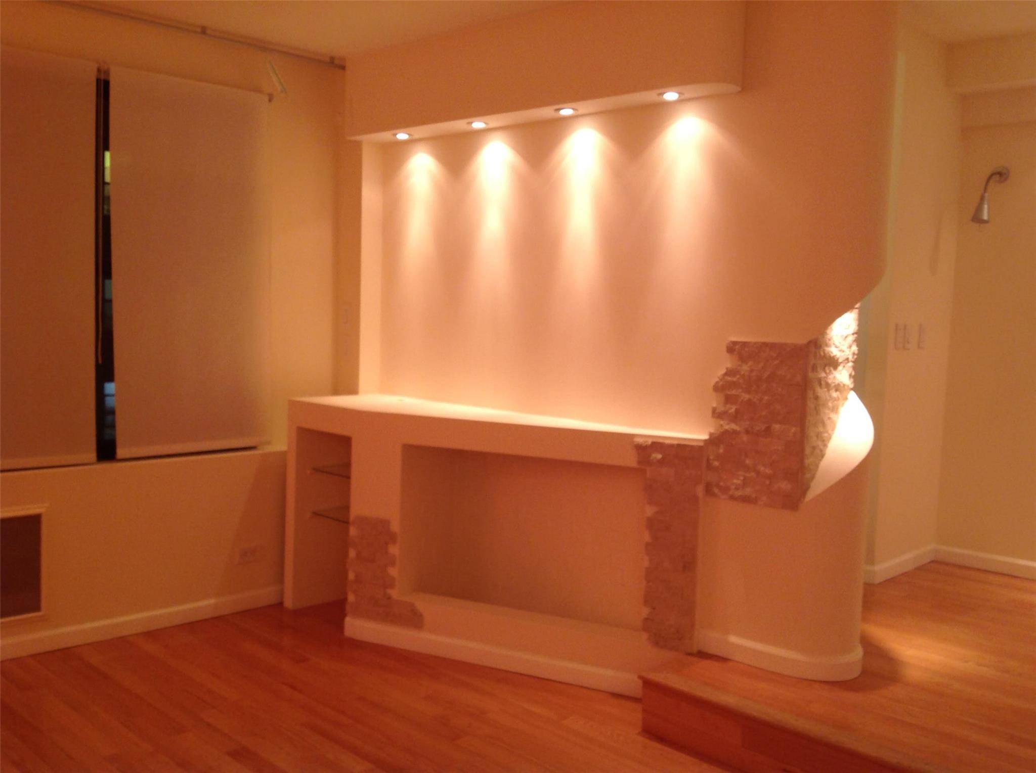 Rego Park, NY 11374,98-22 63 DR #5C