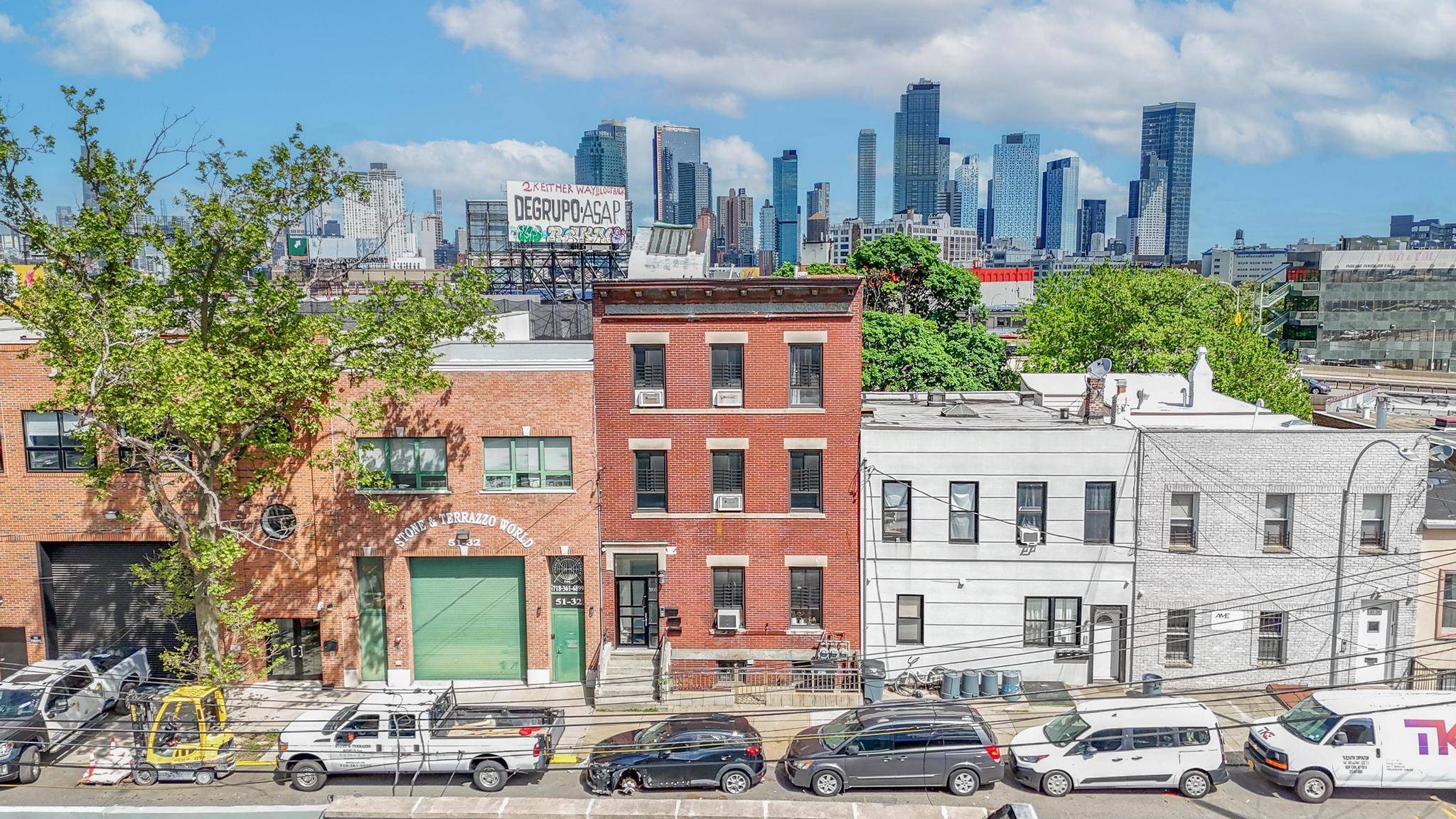 Long Island City, NY 11101,5130 35th ST