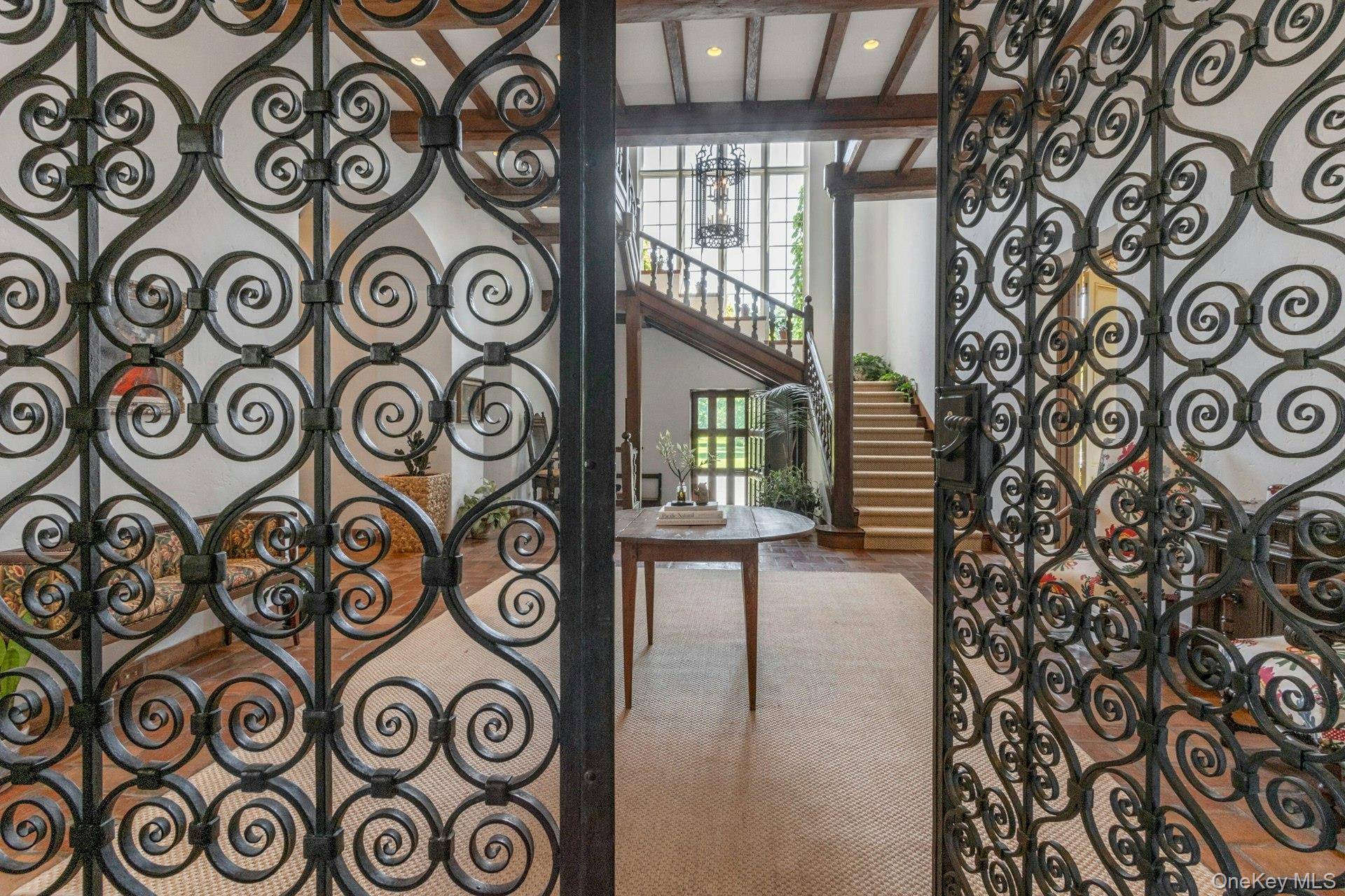 Tuxedo Park, NY 10987,120 Ridge RD