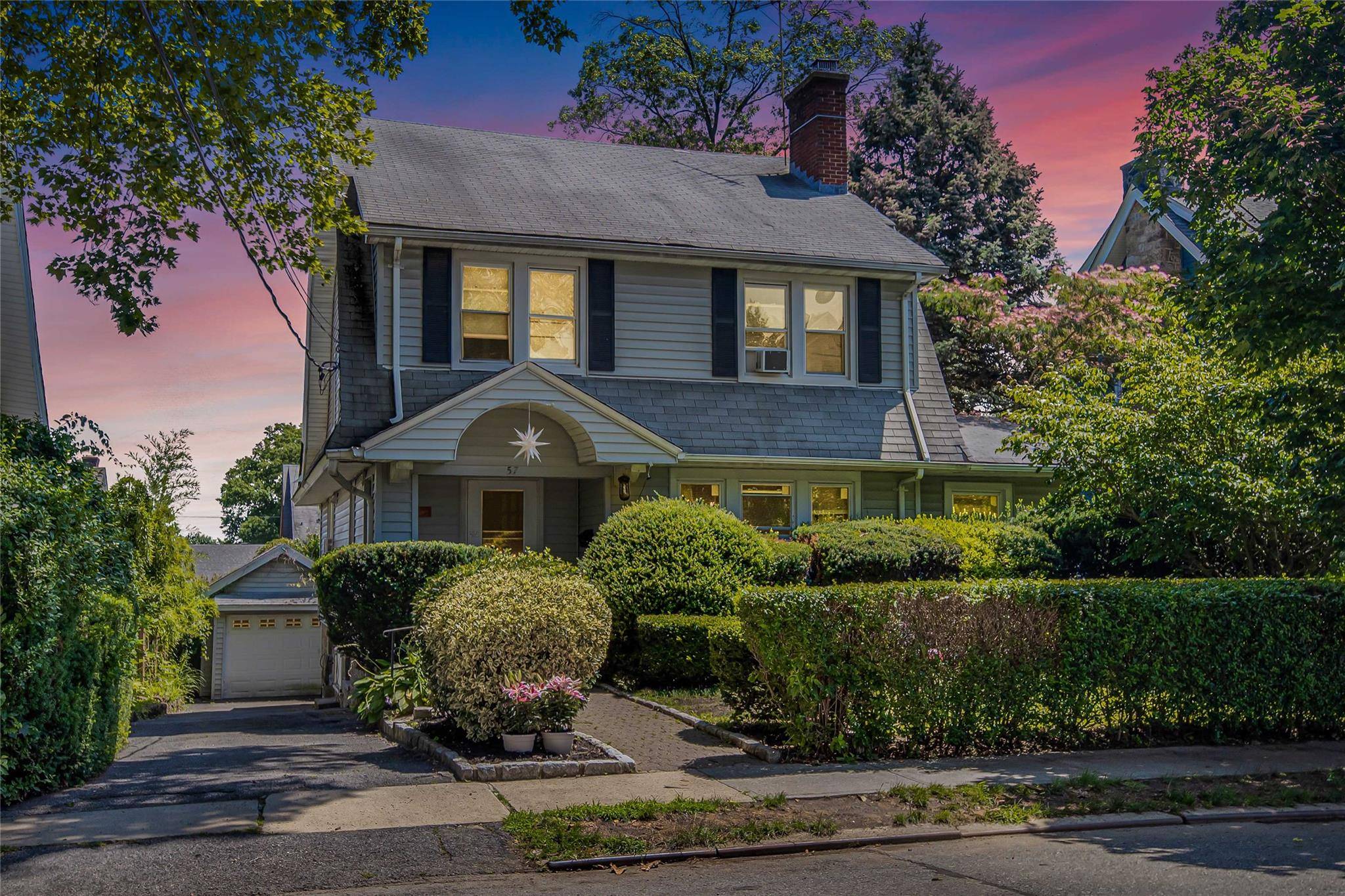 New Rochelle, NY 10801,57 Faneuil PL