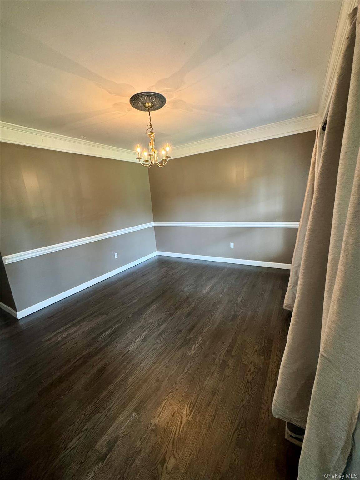 Wappingers Falls, NY 12590,8 Cedardale LOOP