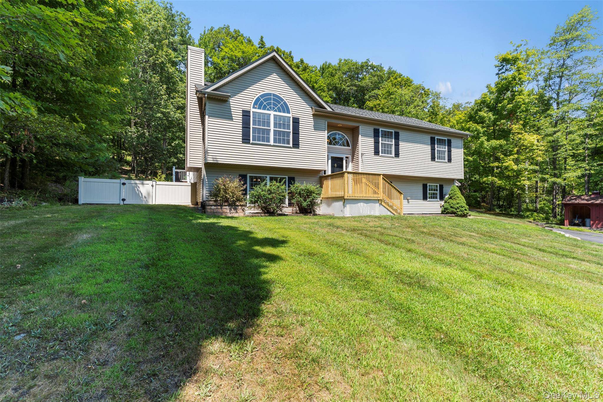 Pine Bush, NY 12566,101 Hansburg RD