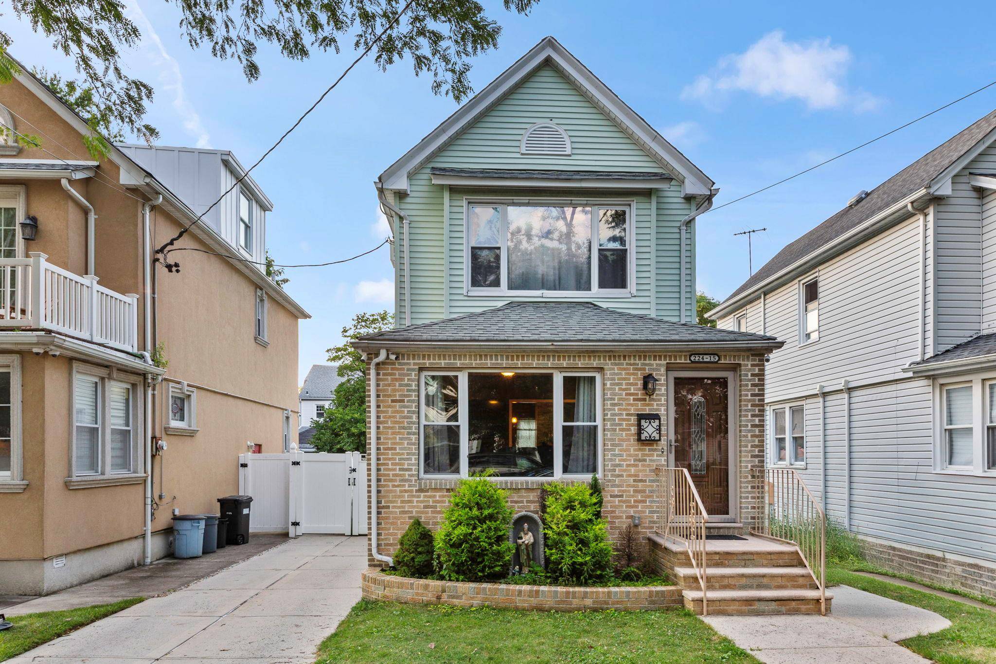 Queens Village, NY 11428,22415 Edmore AVE