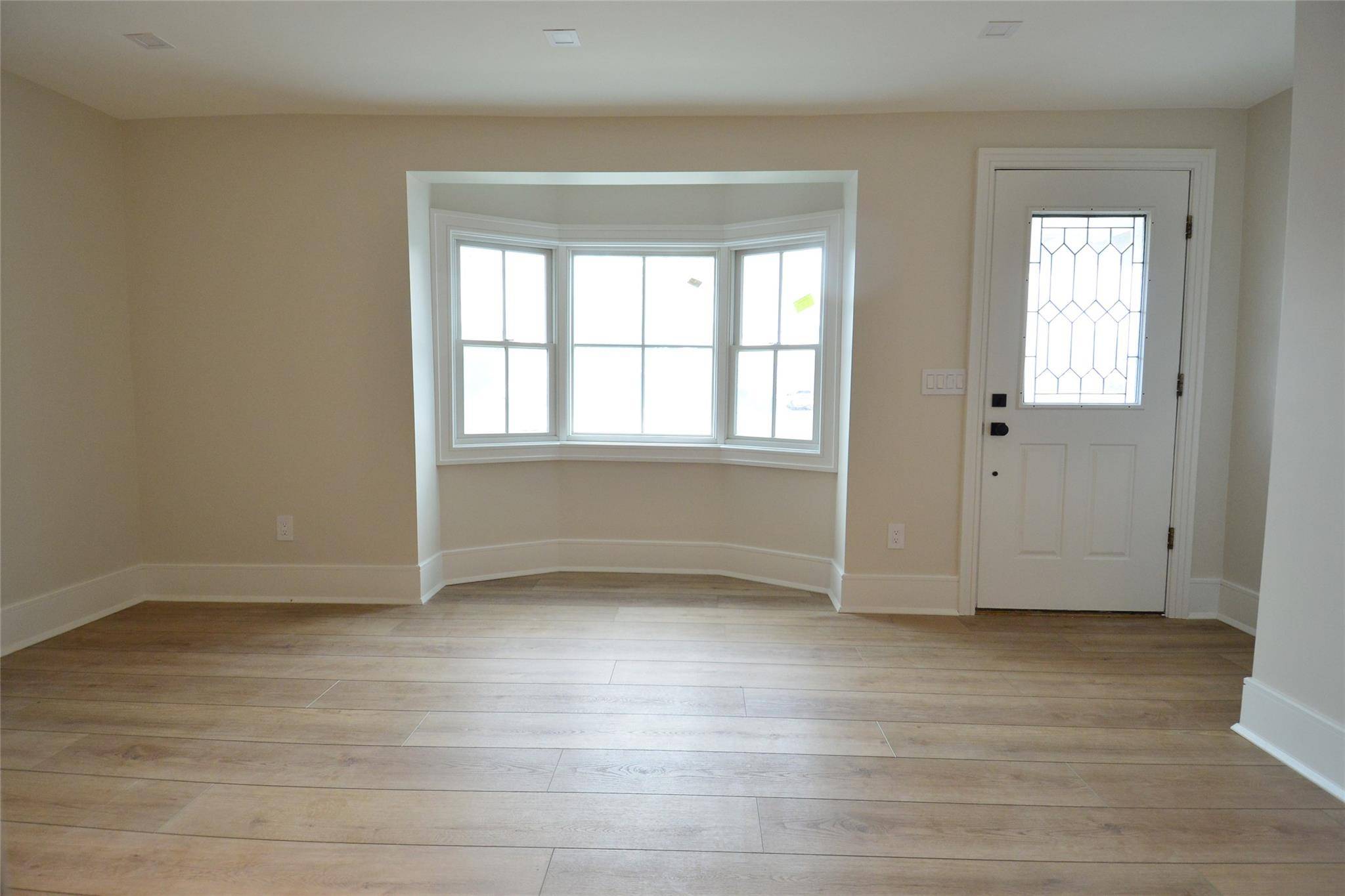 Eastchester, NY 10709,137 Hillside PL #1