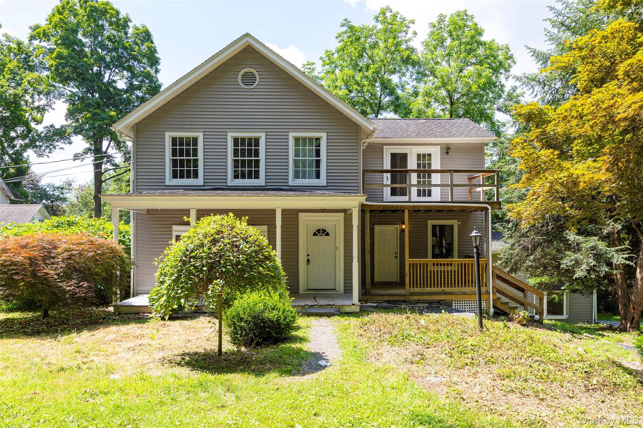 Staatsburg, NY 12580,83-85 Old Post RD