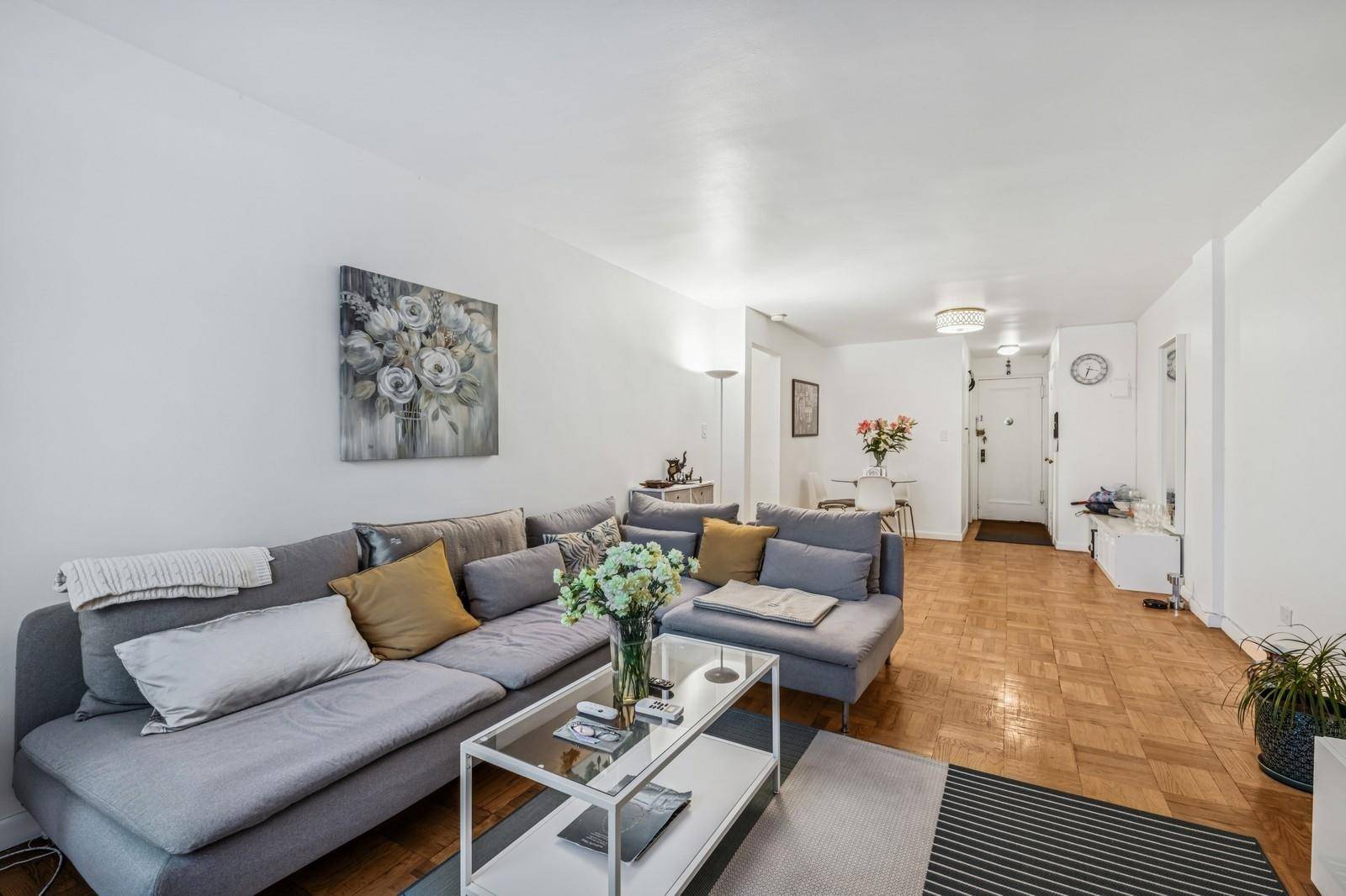 Forest Hills, NY 11375,7502 Austin ST #1L