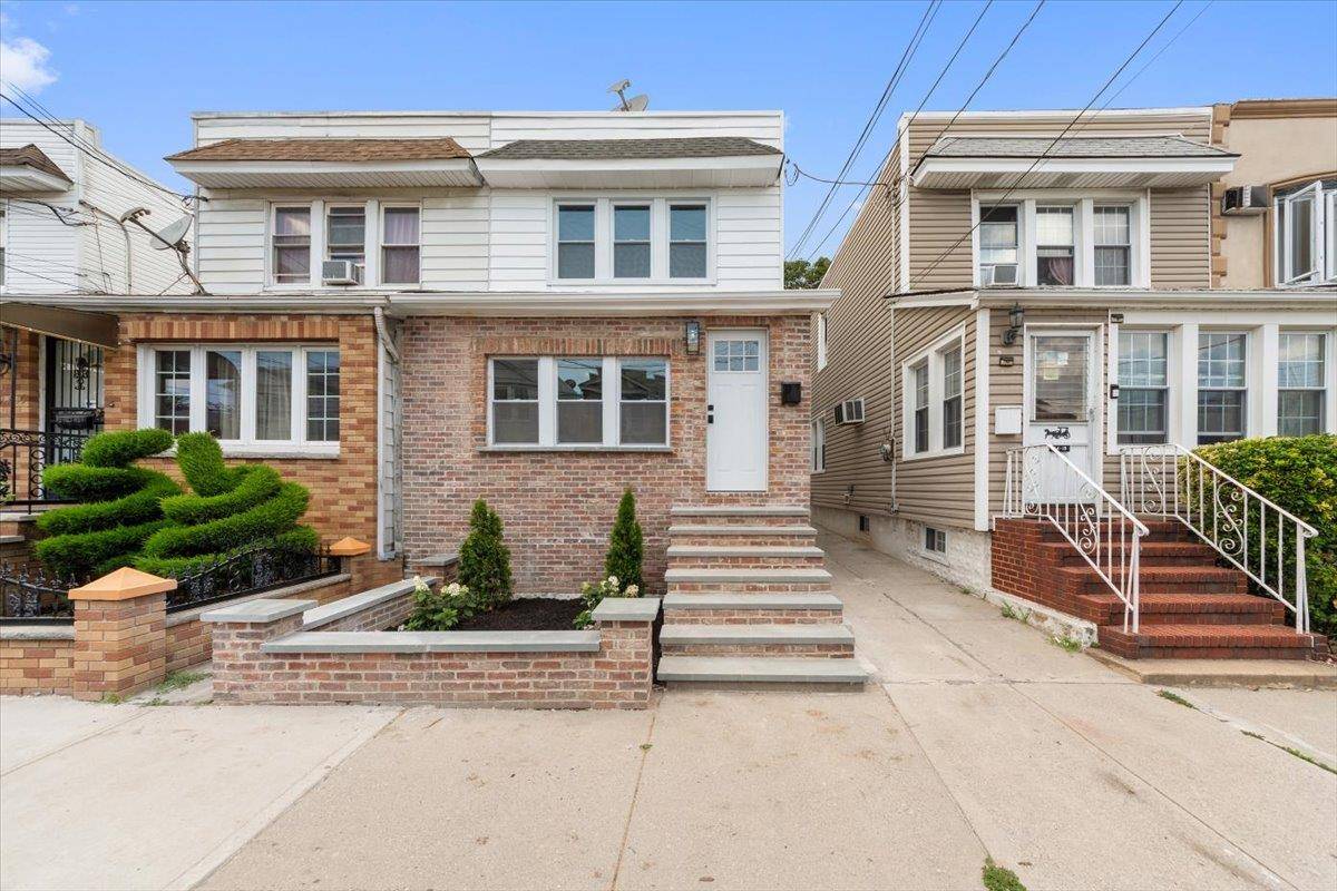 Ozone Park, NY 11417,10417 Rosita RD