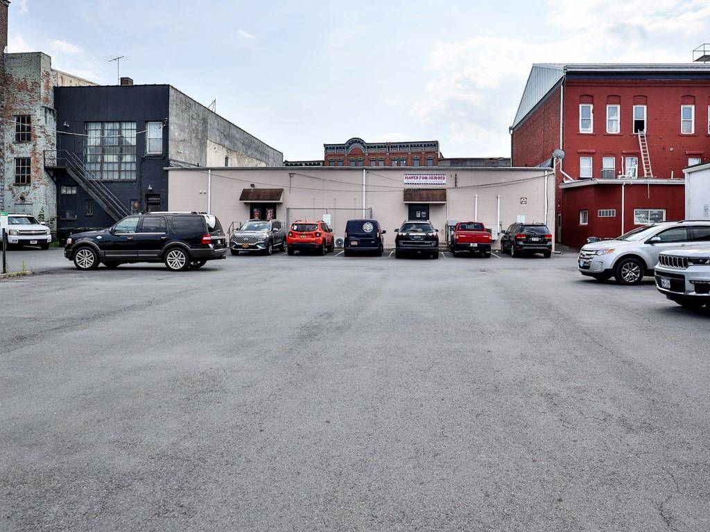 Port Jervis, NY 12771,40 Front ST