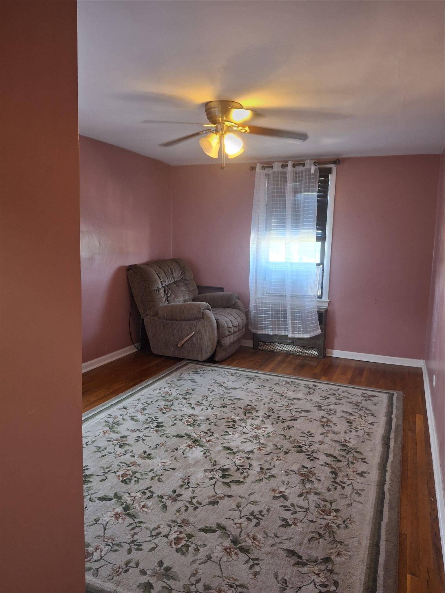 Bronx, NY 10467,3231 Barker Ave #3C