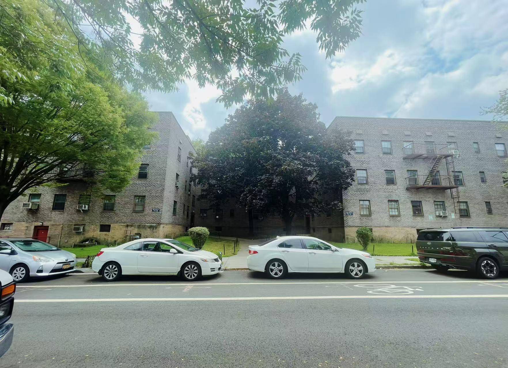 Flushing, NY 11367,144-22 78th AVE #3FL