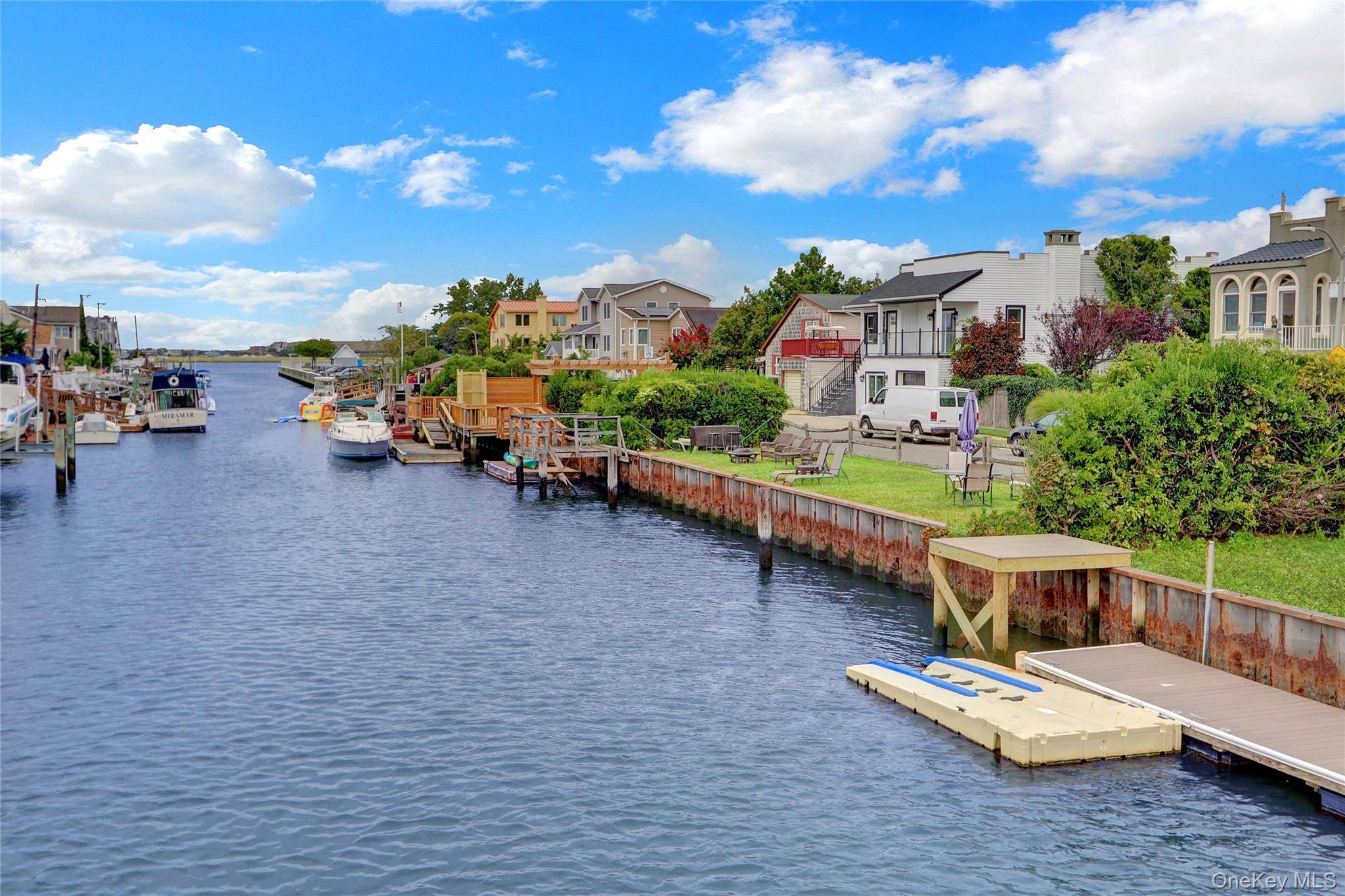 Long Beach, NY 11561,62 Clark ST