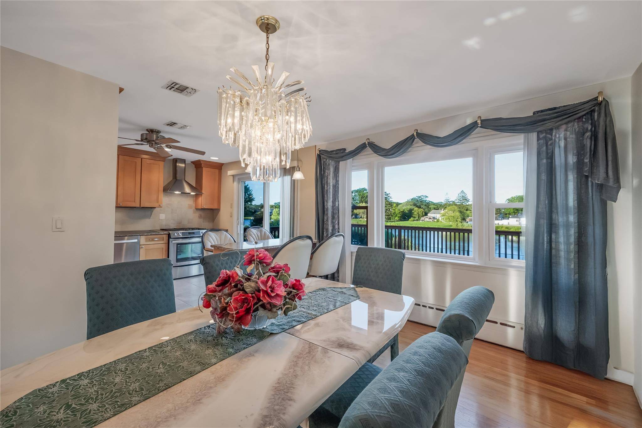 Islip, NY 11751,287 Cedar AVE