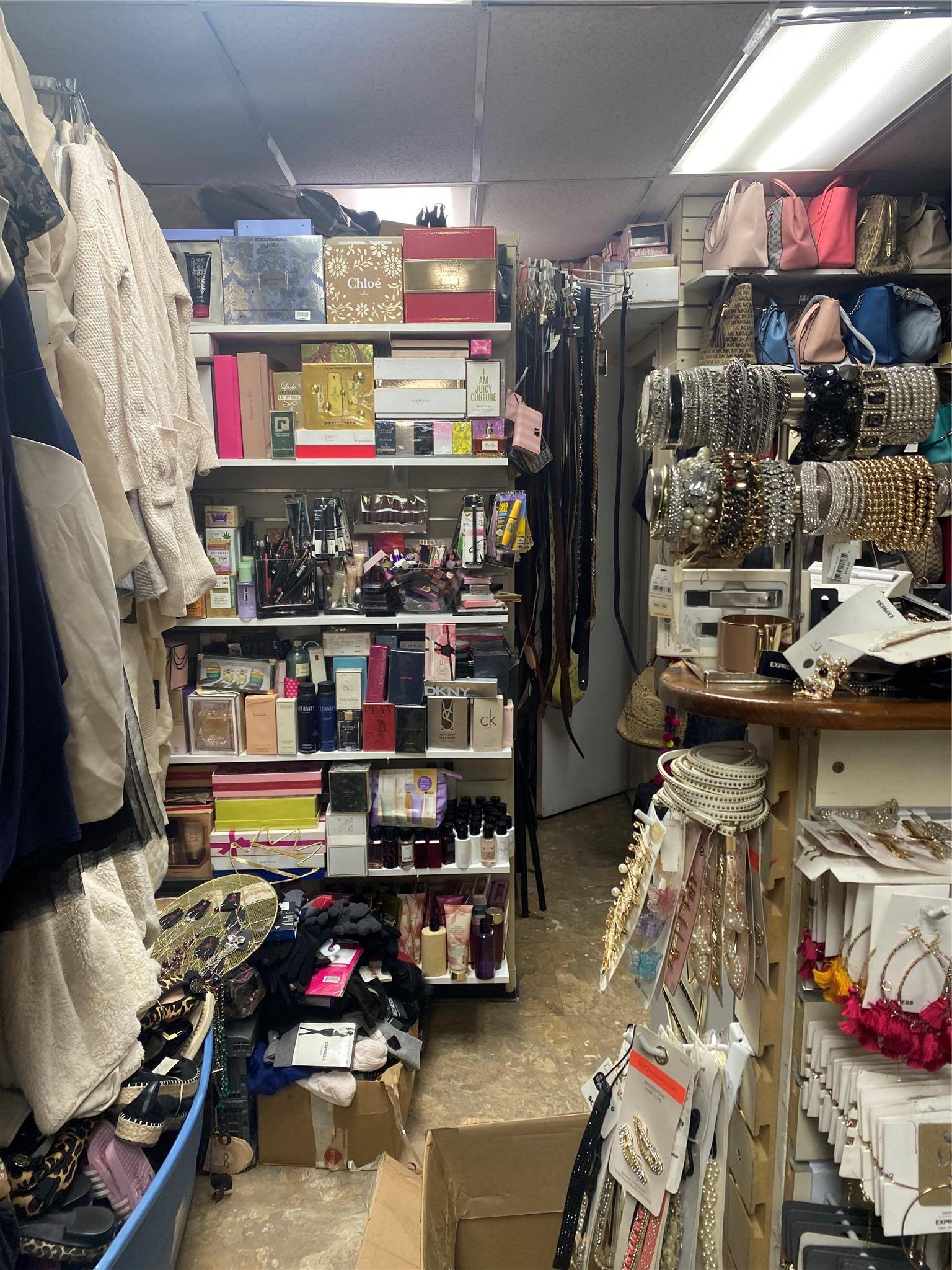 Bronx, NY 10472,1764 Eas 172th ST AVE