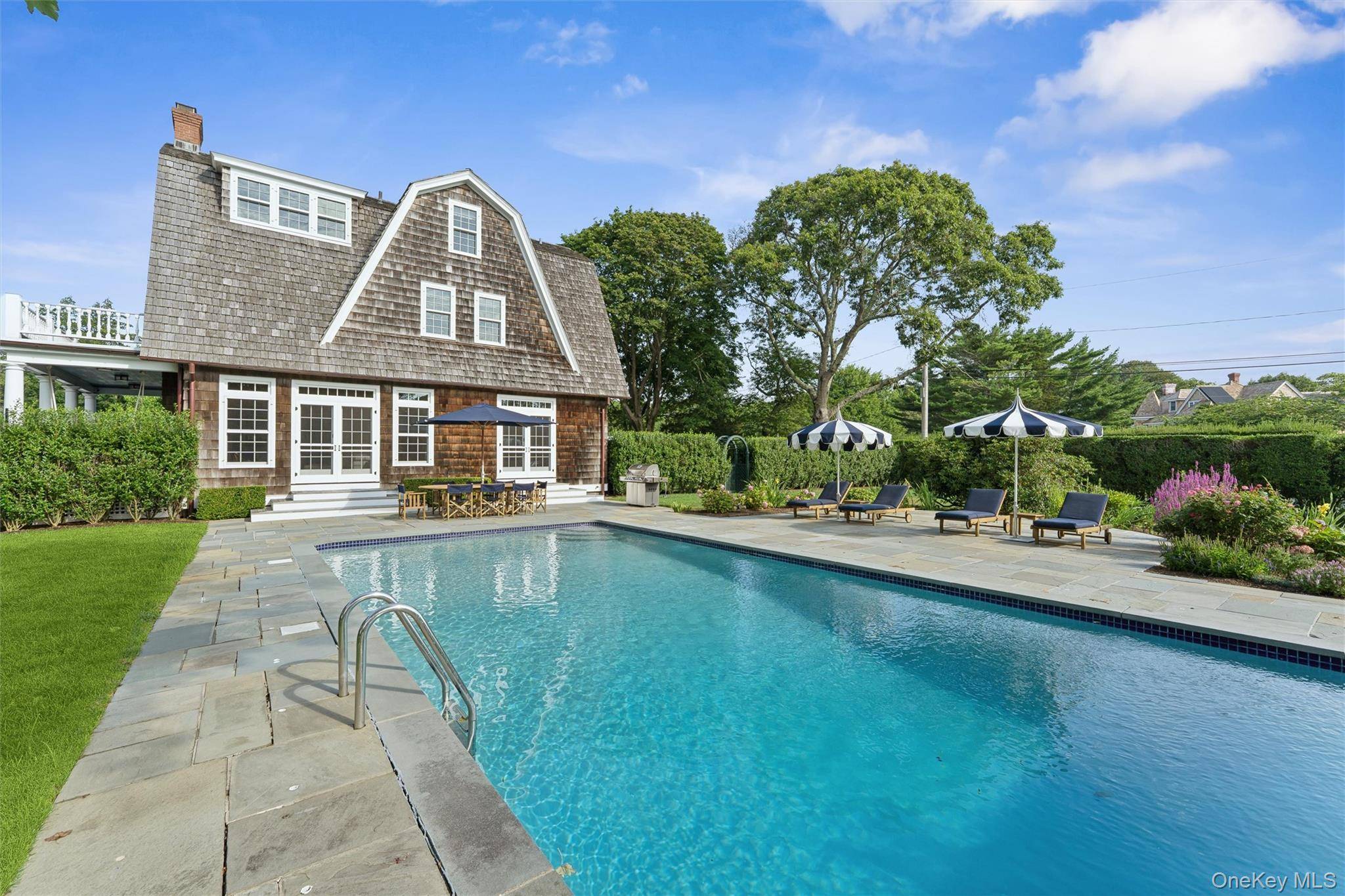 Quogue, NY 11959,109 Quogue ST