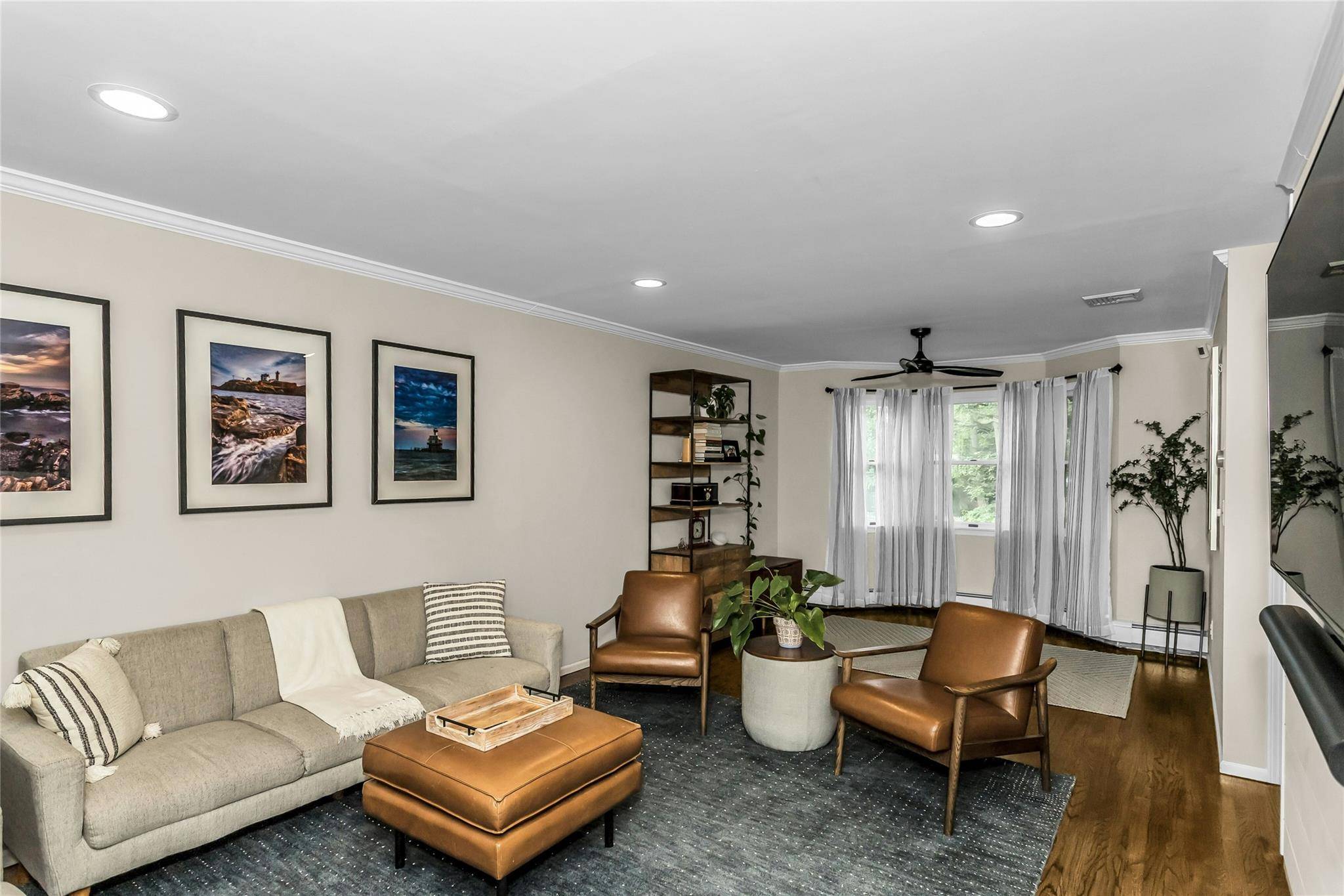 Centerport, NY 11721,20 Cranbrook CT