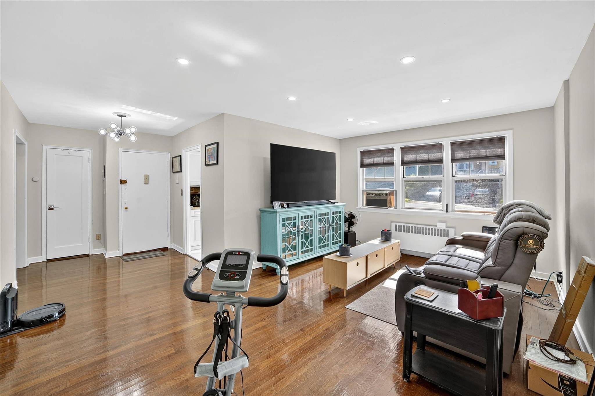 West Harrison, NY 10604,43 Columbus AVE #1B