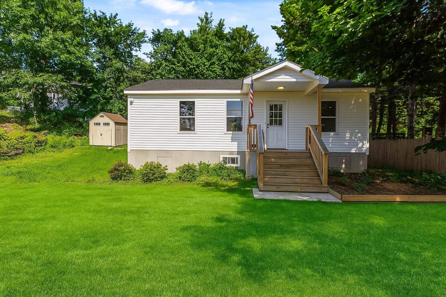 Brewster, NY 10509,50 Deerfield RD