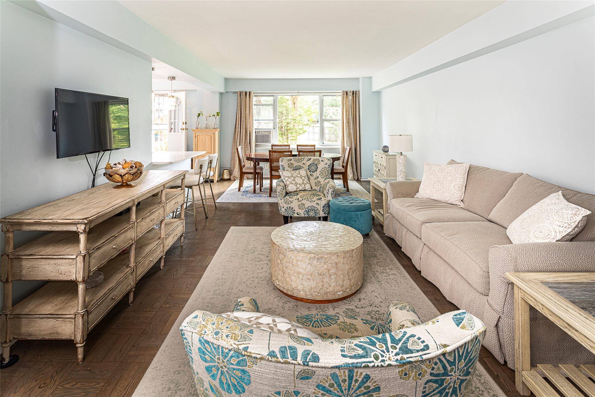Bronxville, NY 10708,900 Palmer RD #1-E