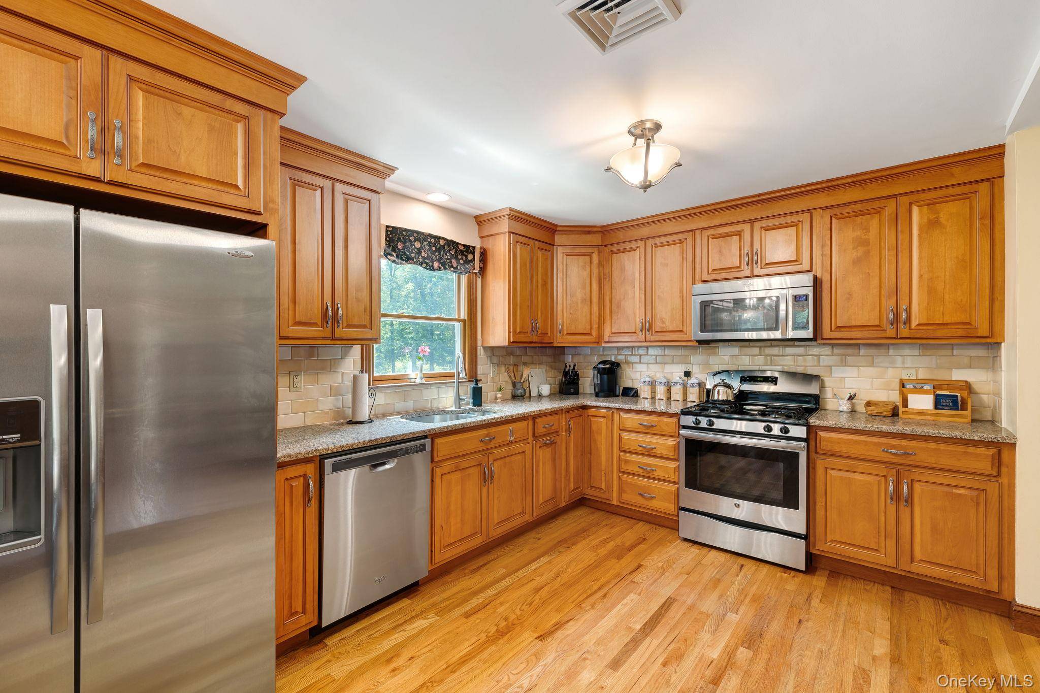 Middletown, NY 10940,339 Kirbytown RD