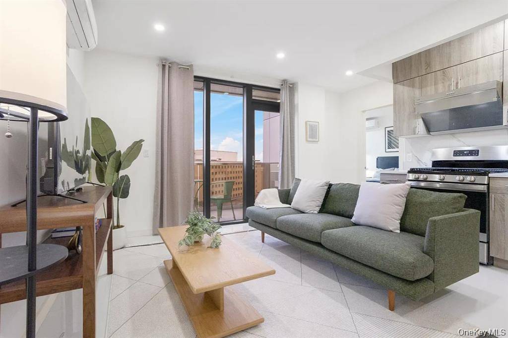 Kew Gardens, NY 11415,124-28 Queens Blvd. #12B