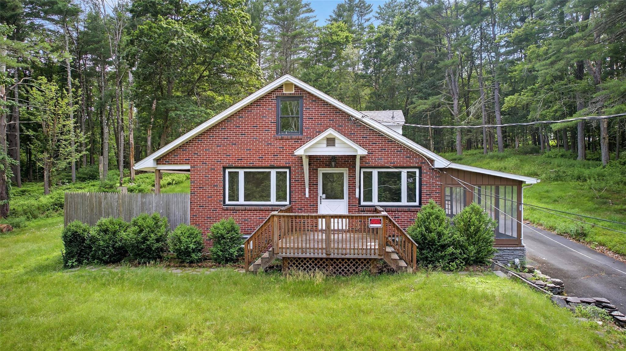 Narrowsburg, NY 12764,52 Luxton Lake RD
