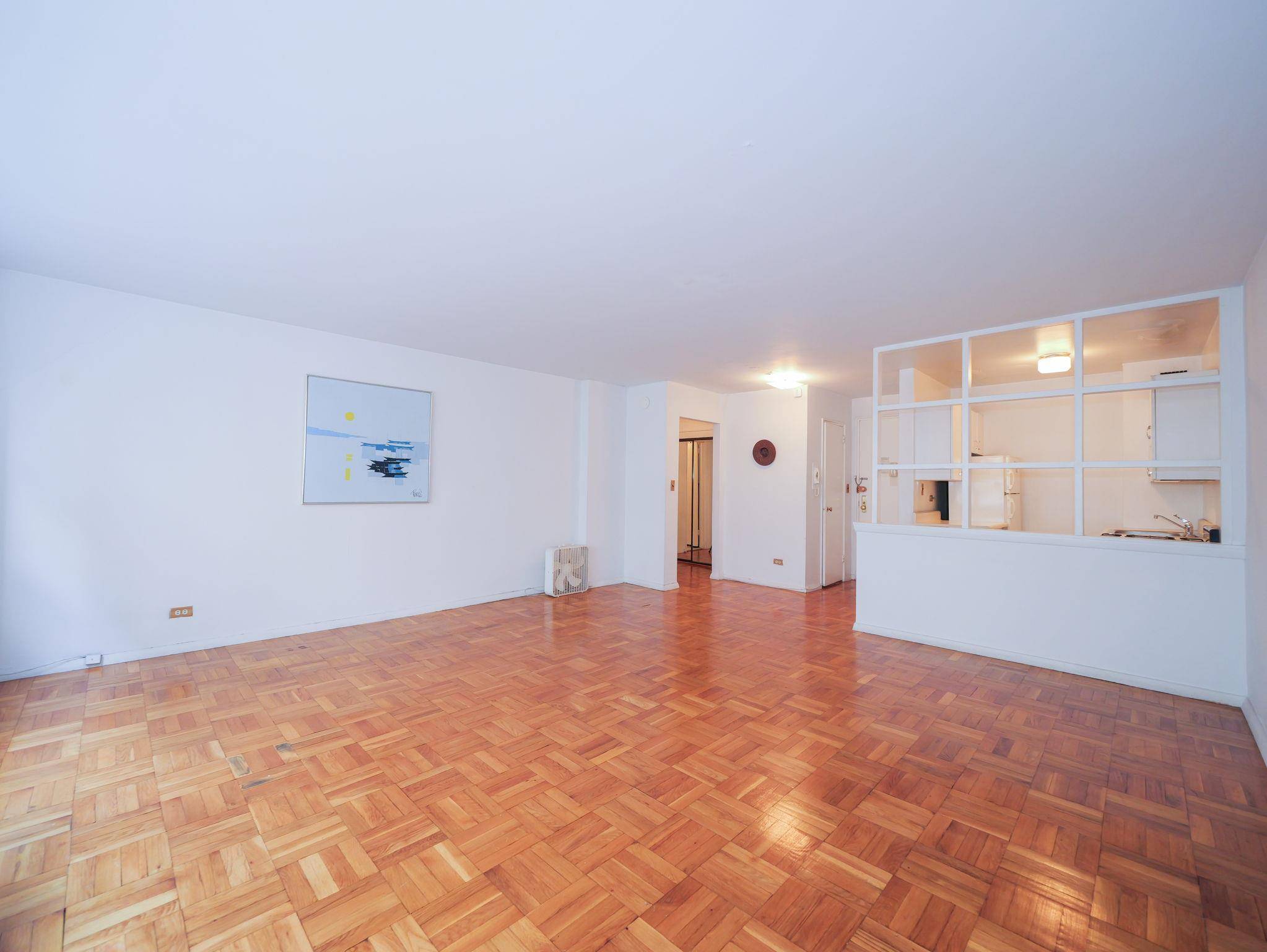 New York (manhattan), NY 10016,139 E 33rd ST #6J