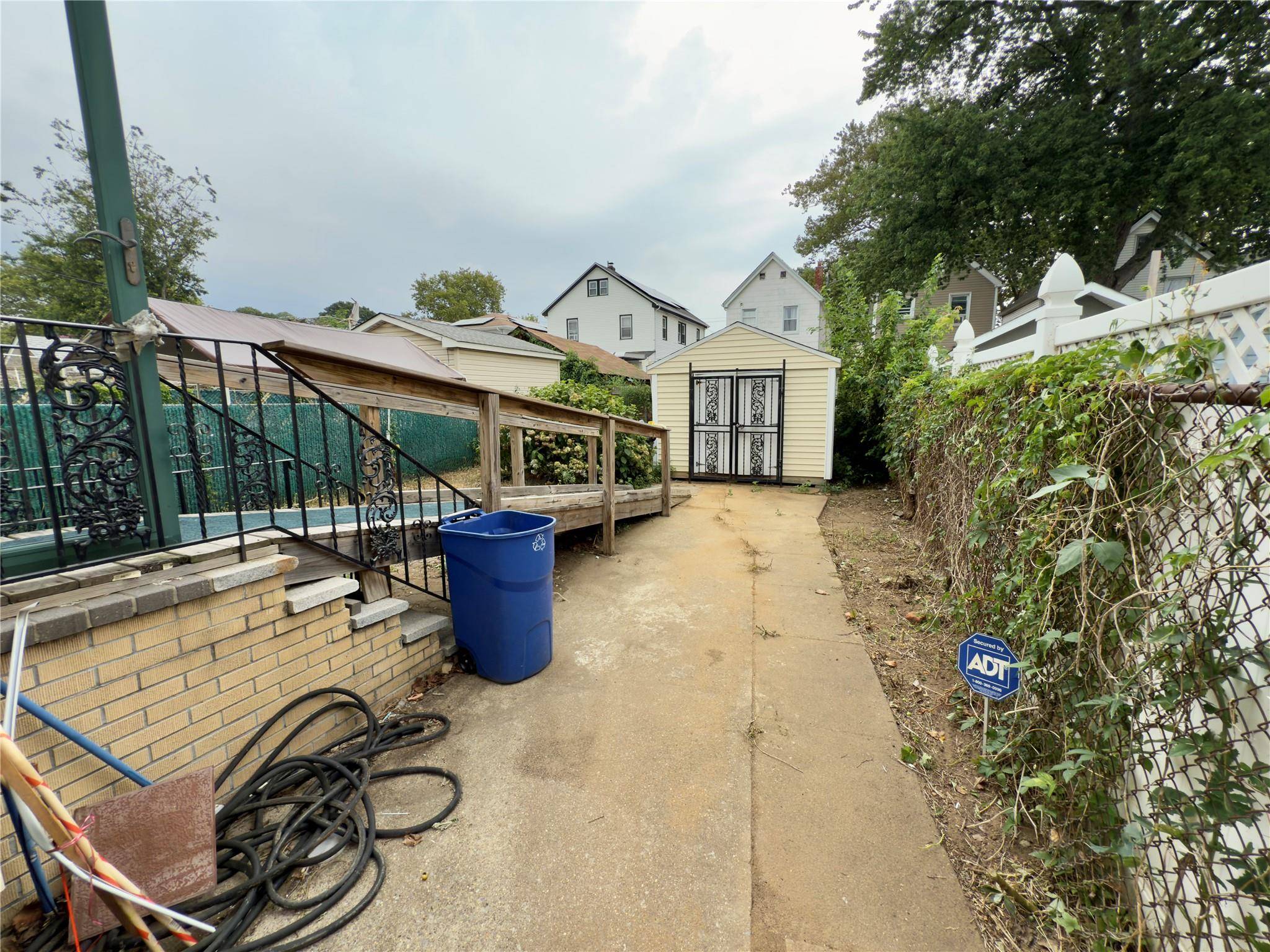 Jamaica, NY 11436,11723 146th ST