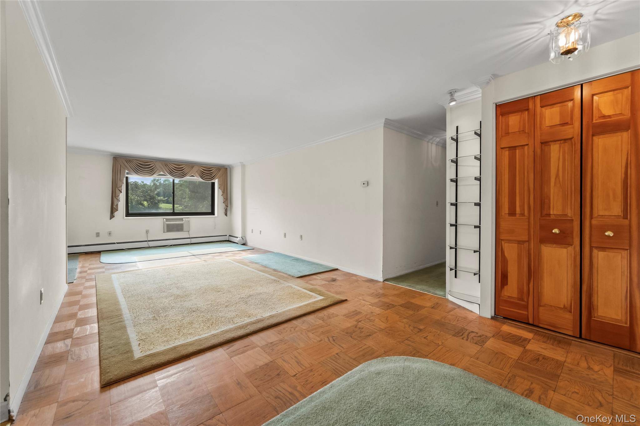 Hartsdale, NY 10530,100 E Hartsdale AVE #MiE