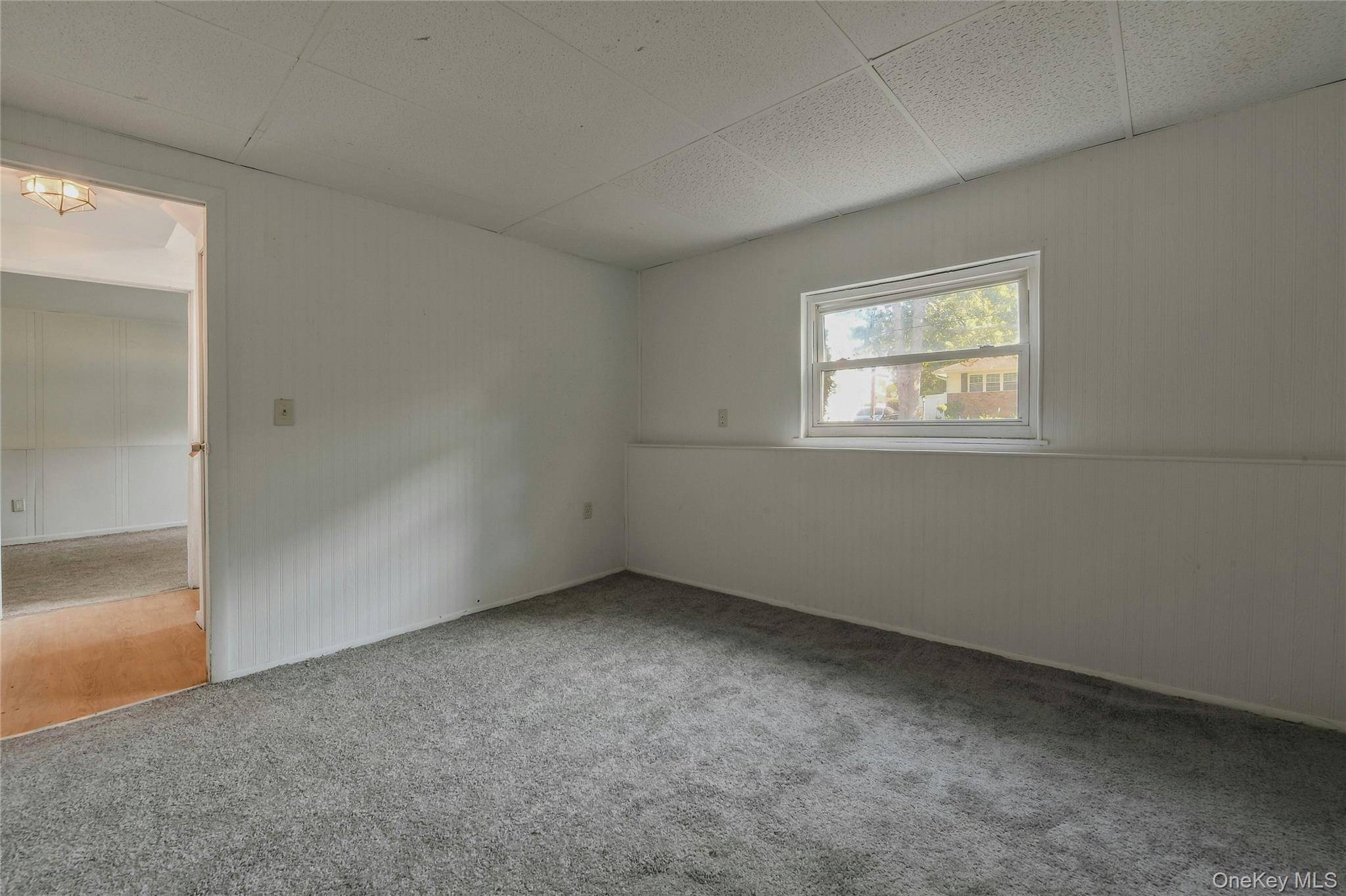 Shirley, NY 11967,4 Beechwood DR