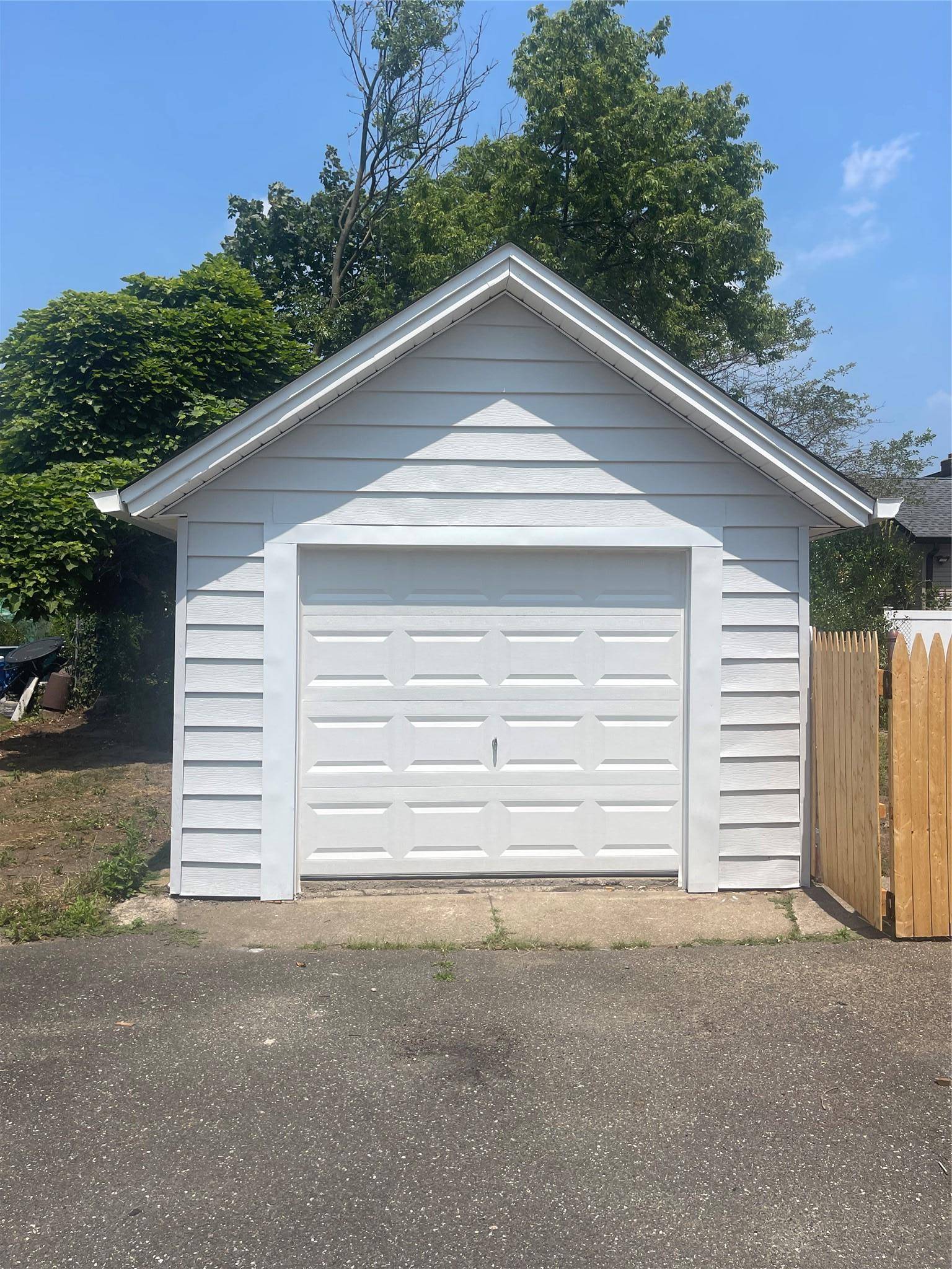 Lynbrook, NY 11563,4 Hilton ST