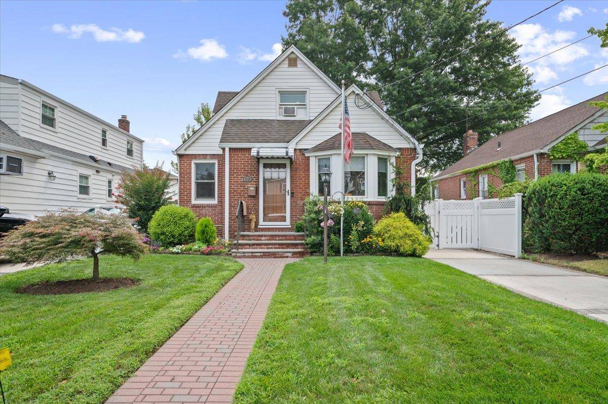 Franklin Square, NY 11010,173 Semton BLVD